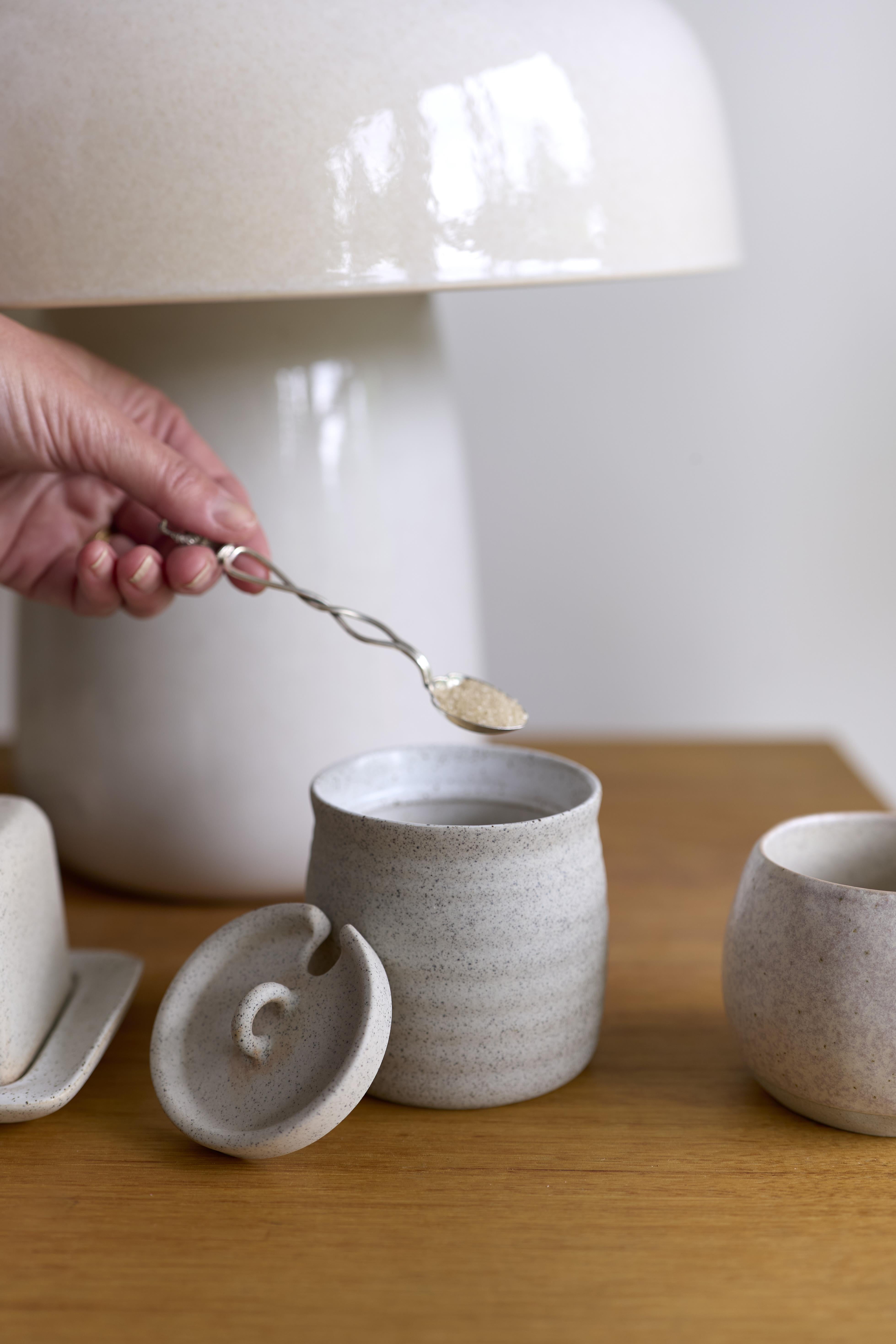 Robert Gordon Garden To Table Sugar Bowl with Lid - White