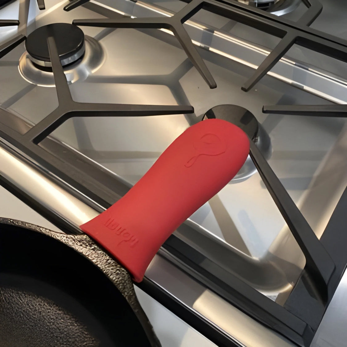 Lodge Red Silicone Hot Handle Holder
