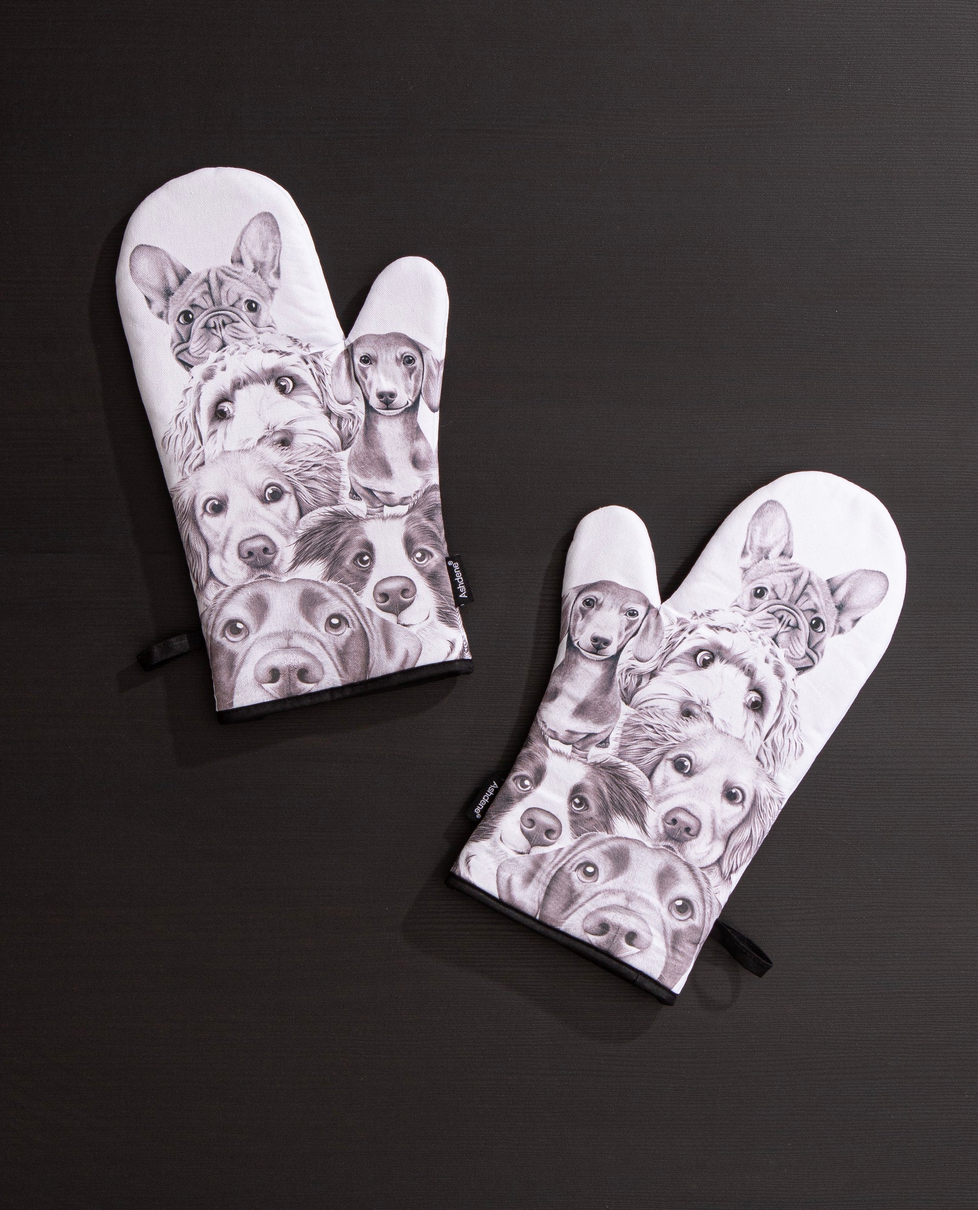 Ashdene Peeking Pups 2pk Oven Mitt