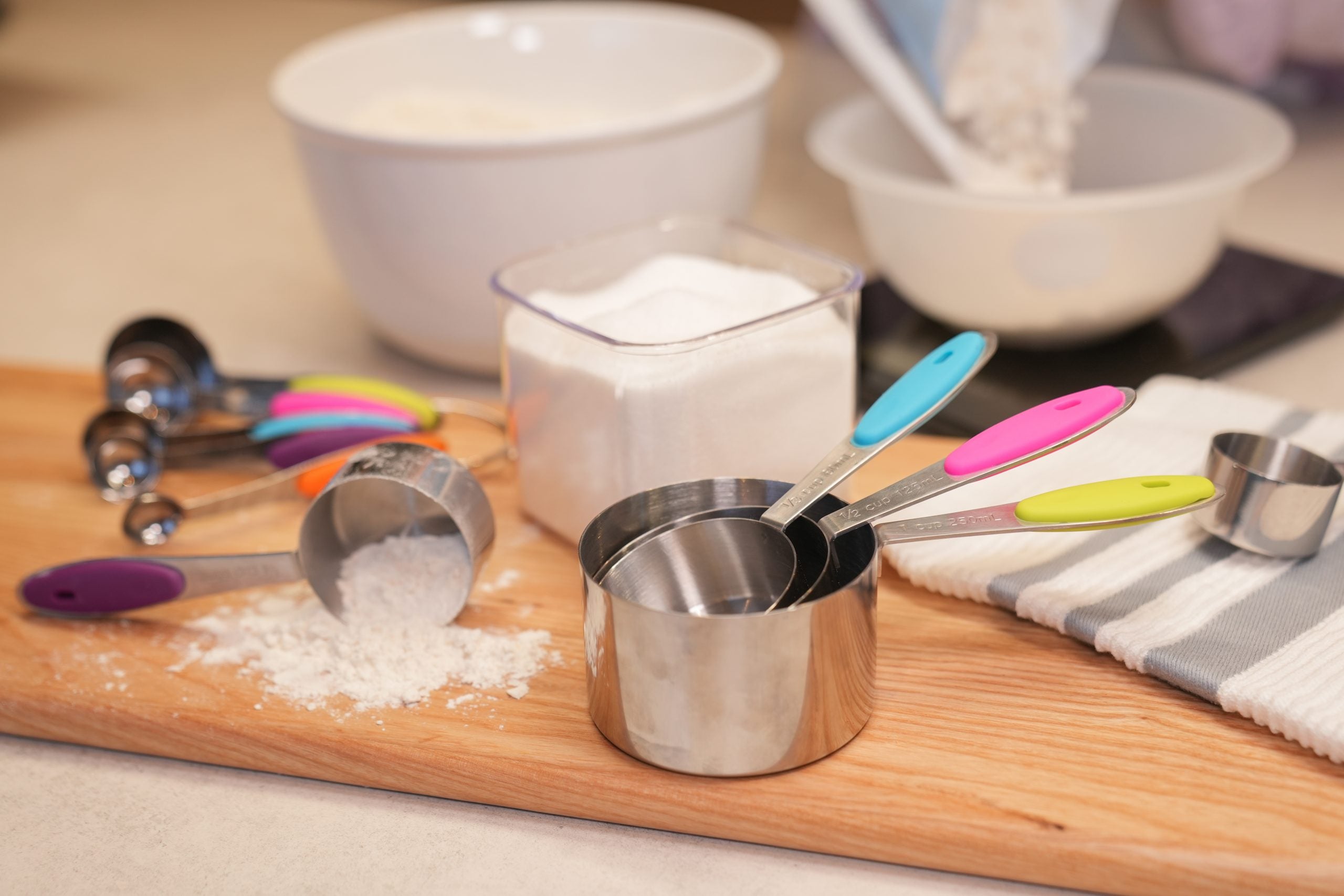 LOYAL Measuring Cup Set Silicone Grip