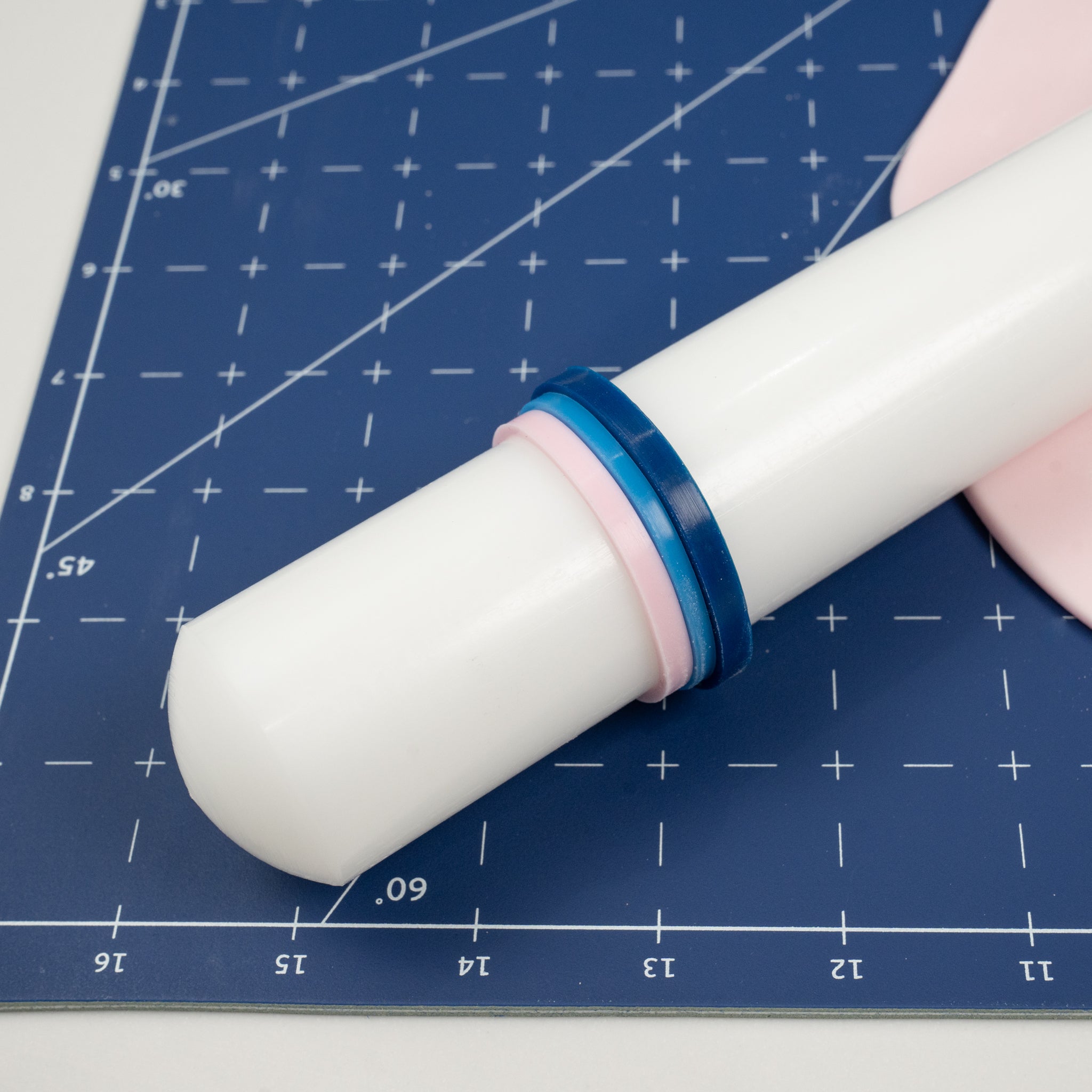 LOYAL Rolling Pin with Guide Rings 35cm