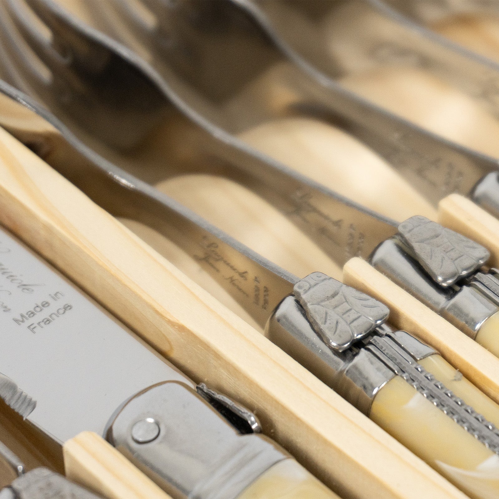 Laguiole Jean Neron Cutlery Set of 12 - Light Horn