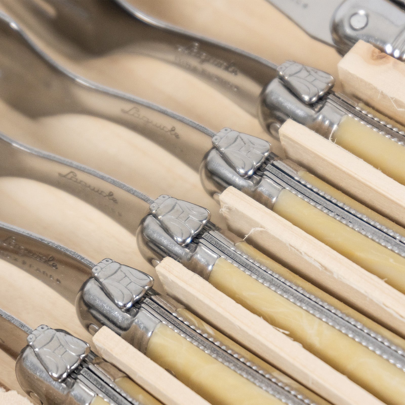 Laguiole Jean Neron Ice Cream Spoon Set - Light Horn