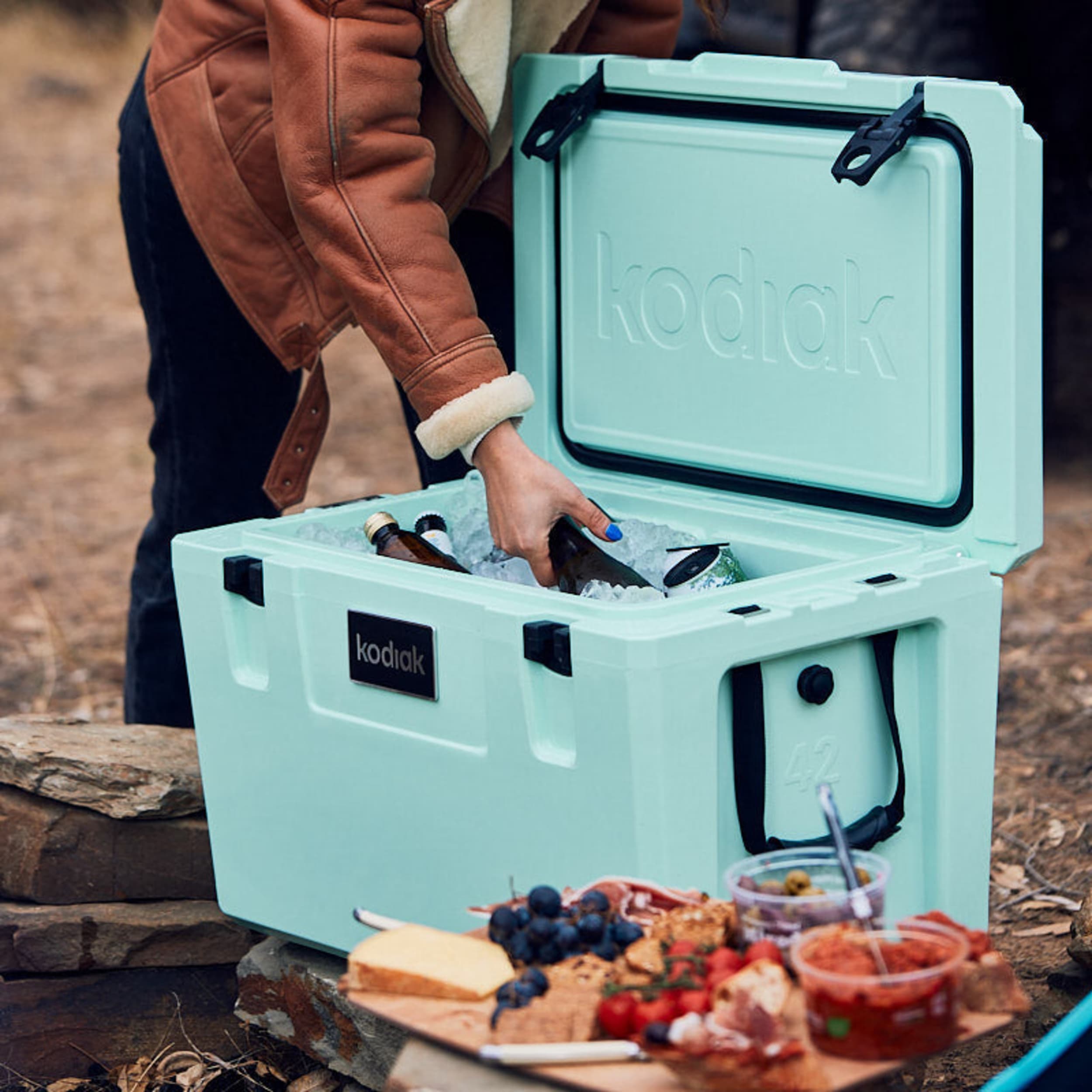Kodiak Hard Cooler 32L Sand