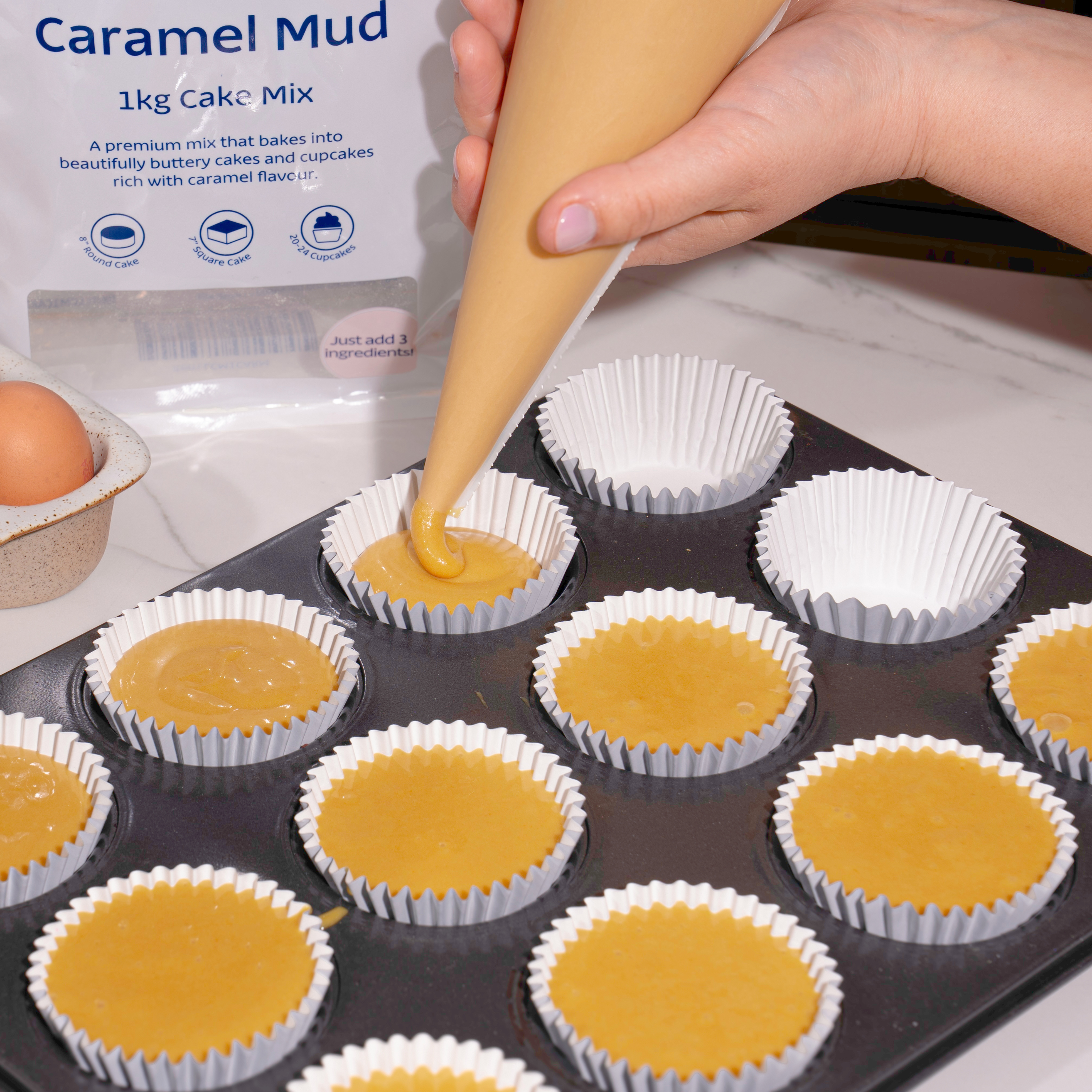 LOYAL Caramel Mud Cake Mix 1kg