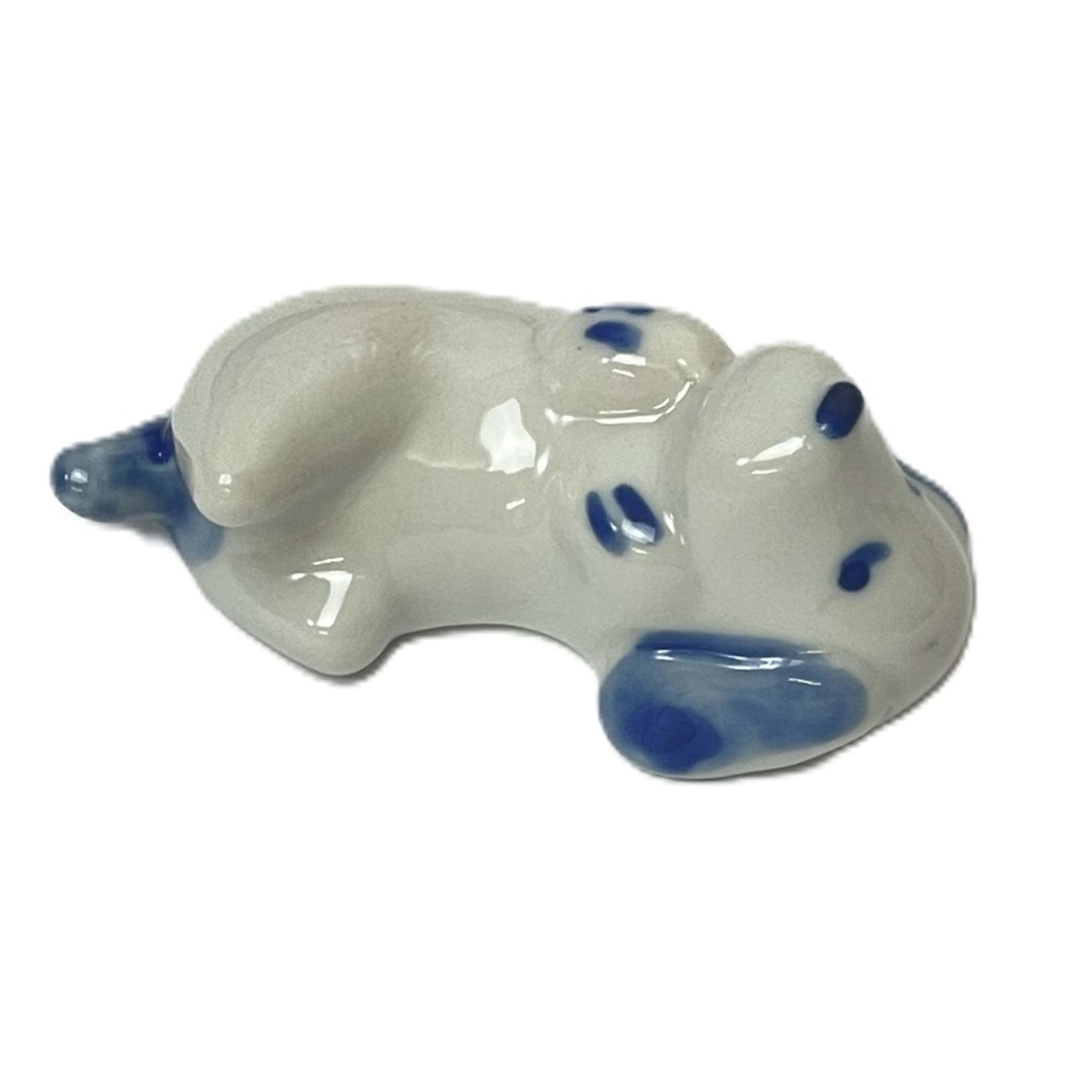 Omotenashi Hand Painted Dog Chopstick Rest