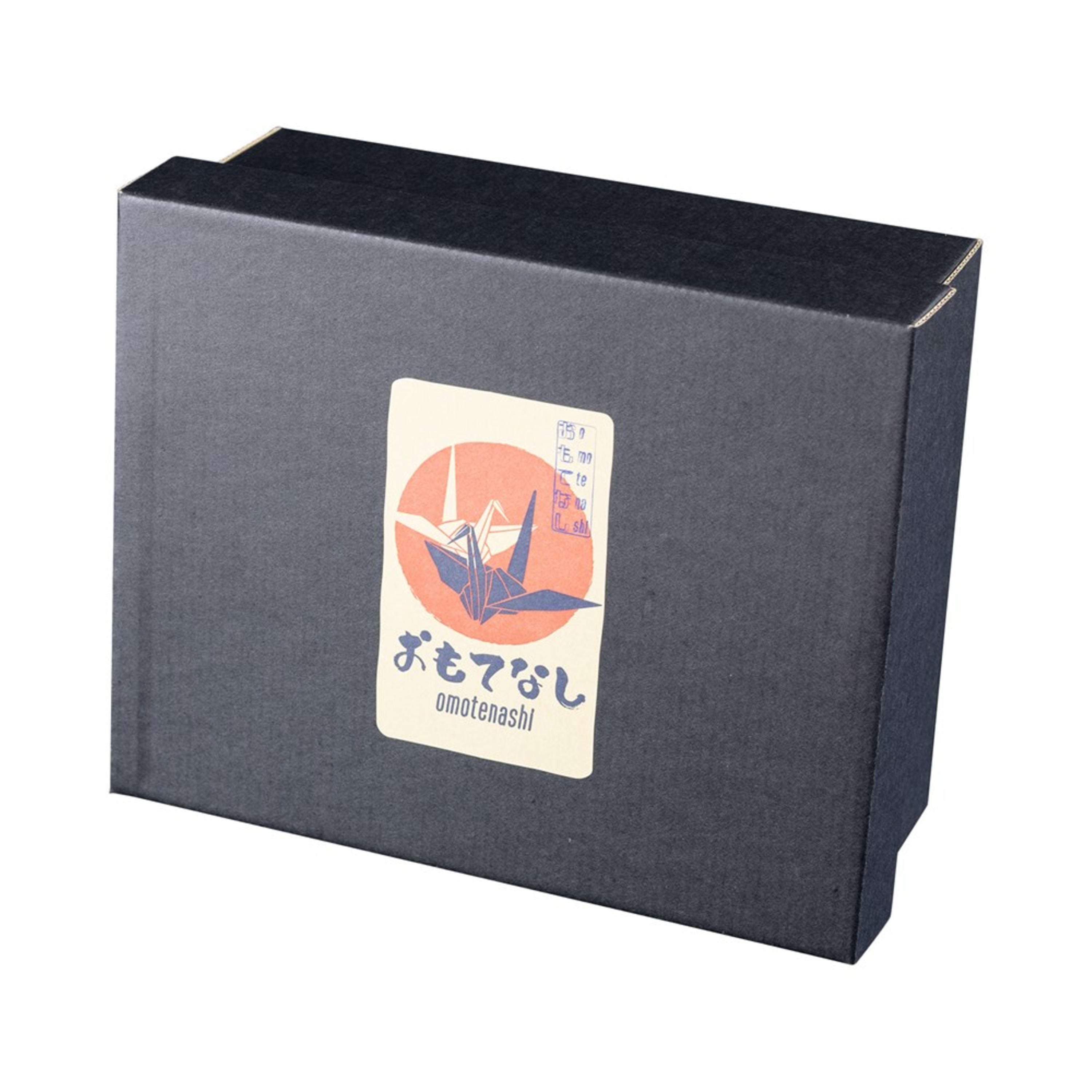 Omotenashi Black Kabuto Spout Matcha Bowl with Whisk 14x7.5cm Gift Set
