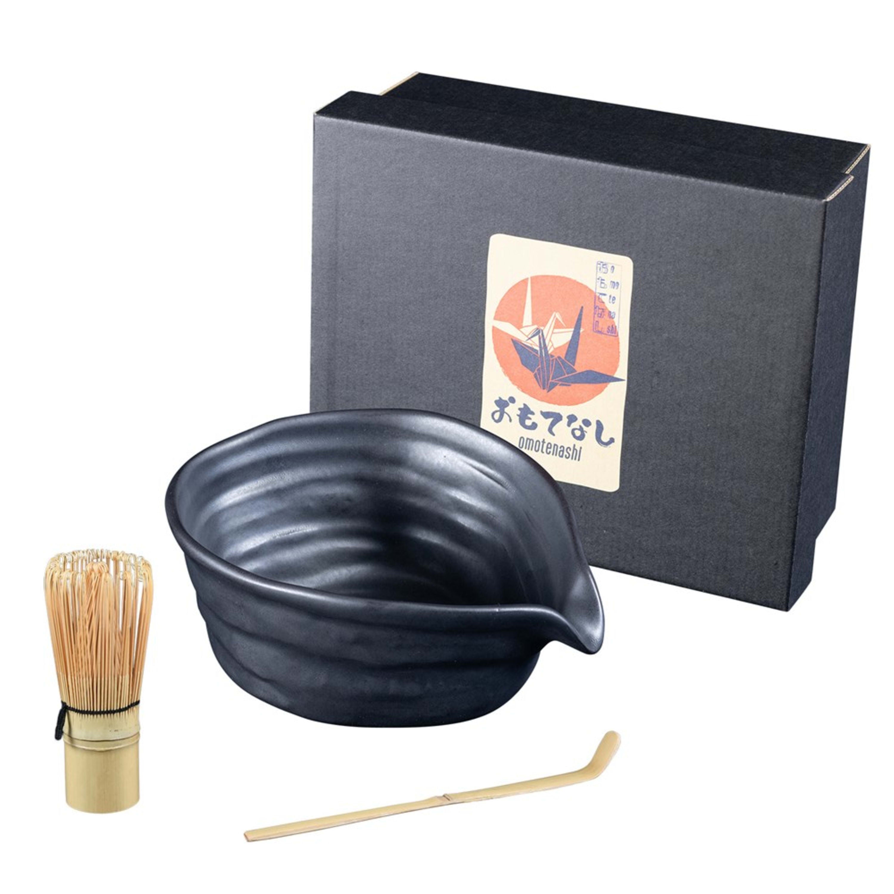 Omotenashi Black Kabuto Spout Matcha Bowl with Whisk 14x7.5cm Gift Set