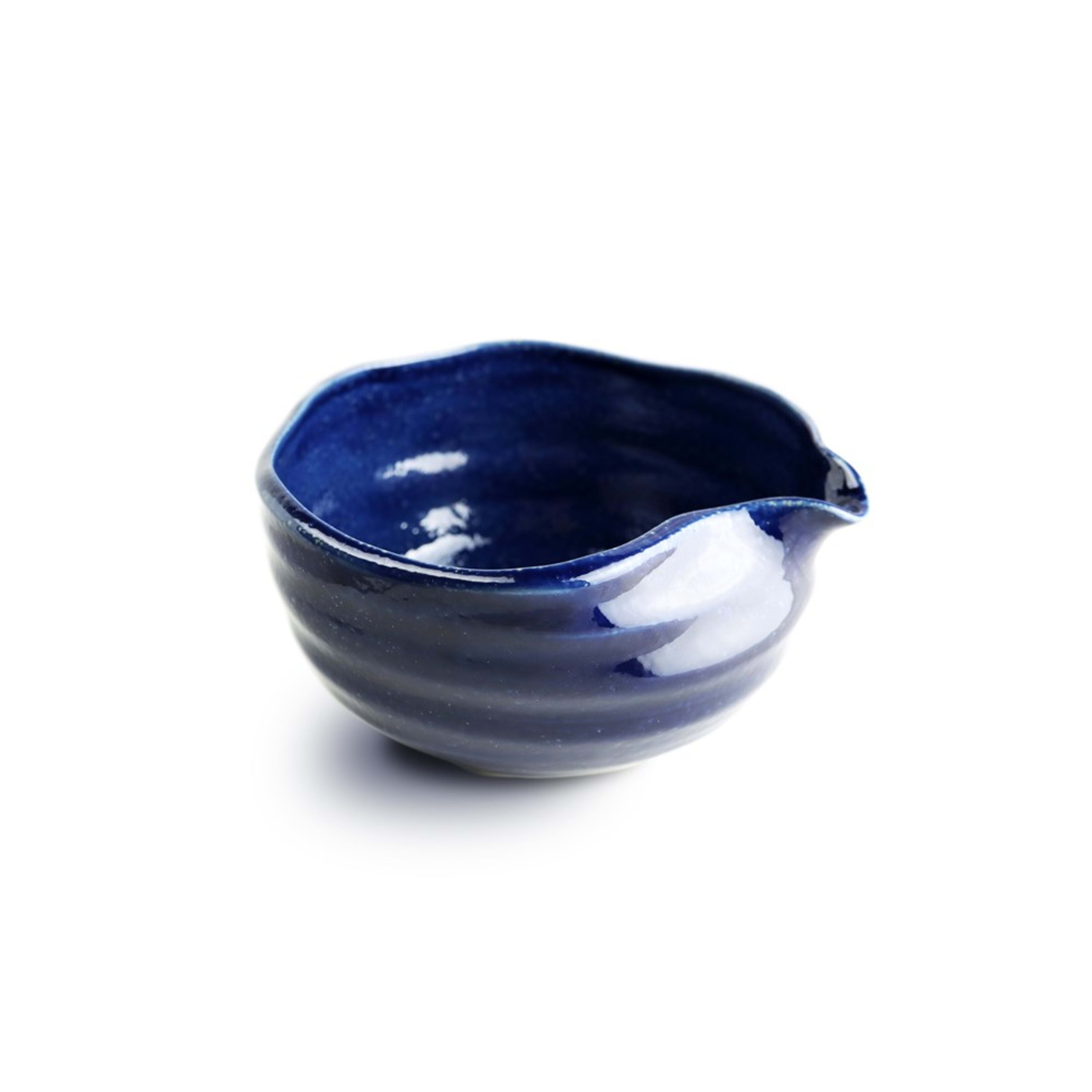 Omotenashi Navy Katakuchi Spout Matcha Bowl with Whisk 13x7cm Gift Set