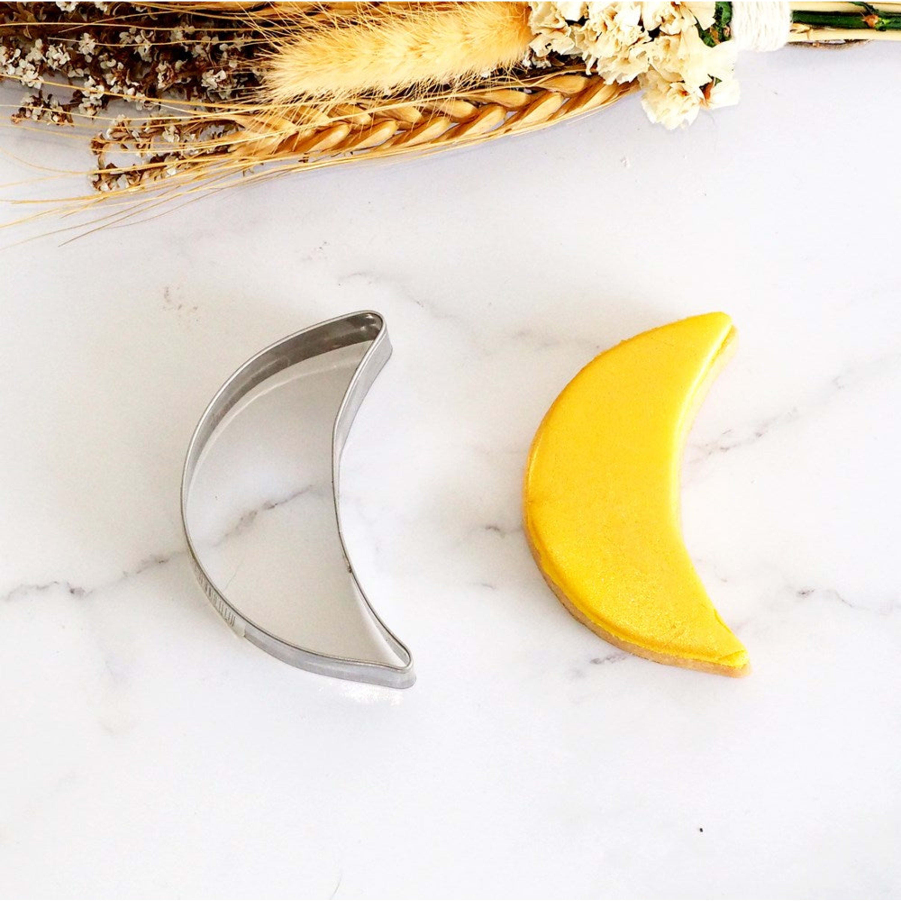 Sweet Themes Moon Cookie Cutter