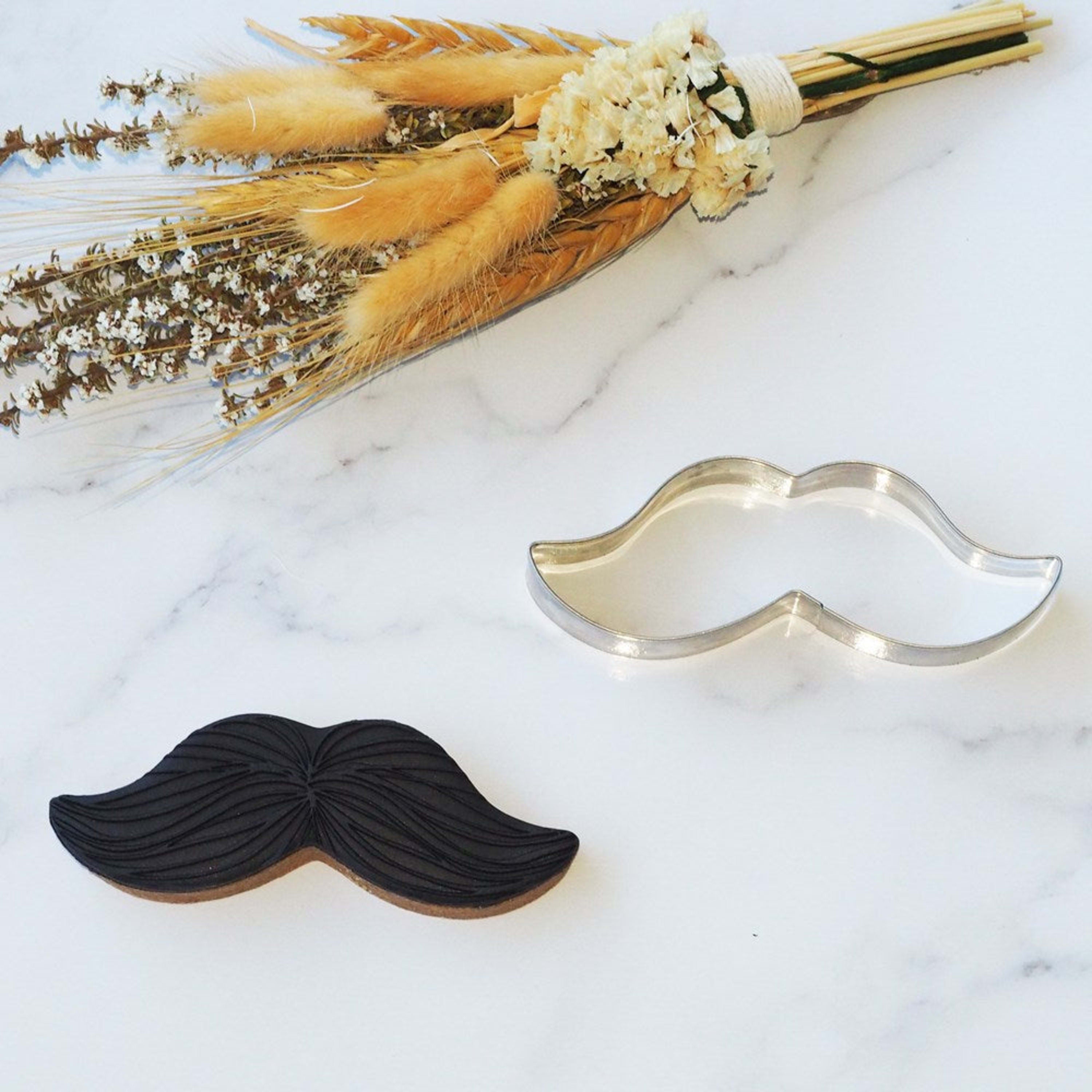 Sweet Themes Moustache Cookie Cutter
