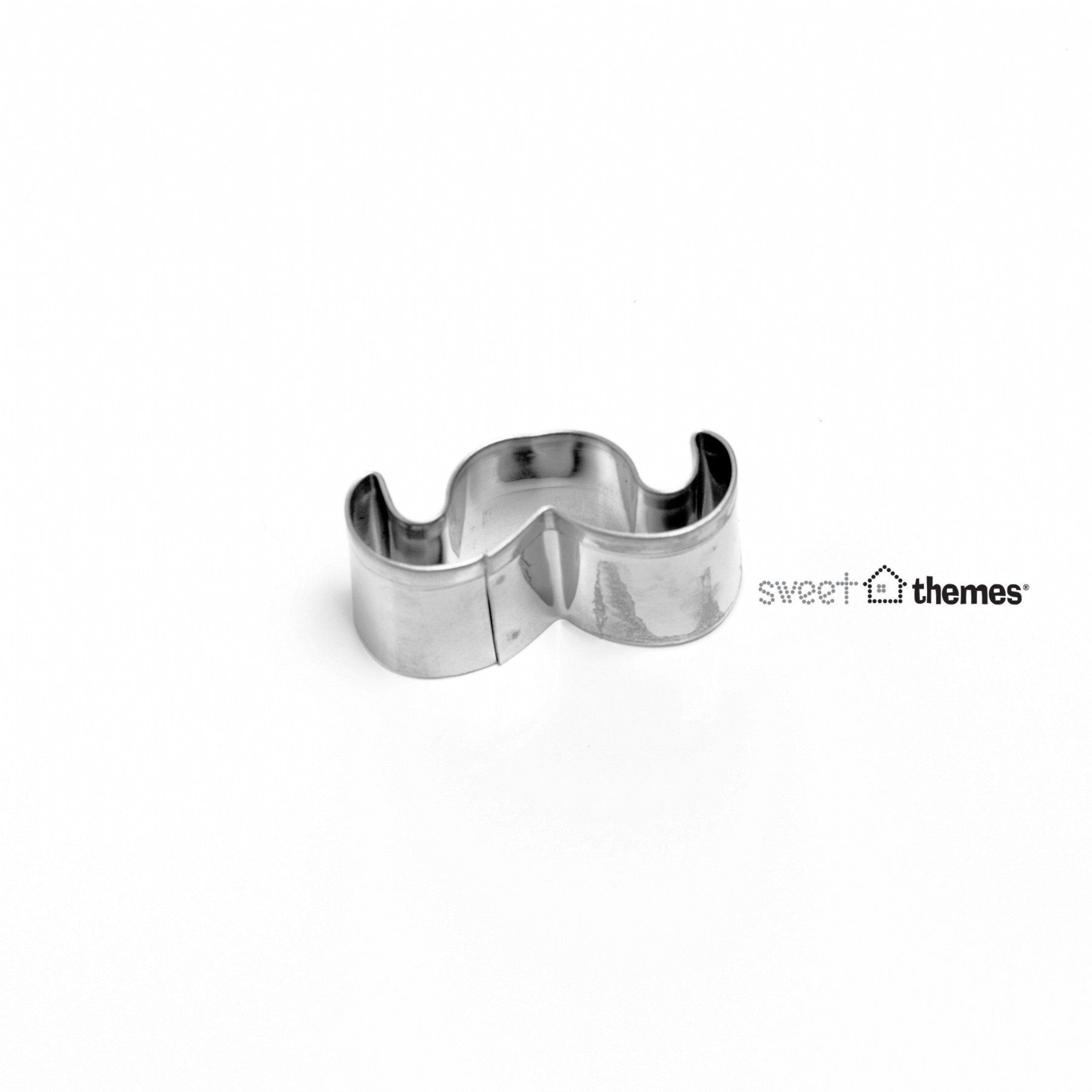 Sweet Themes Mini Moustache Cookie Cutter