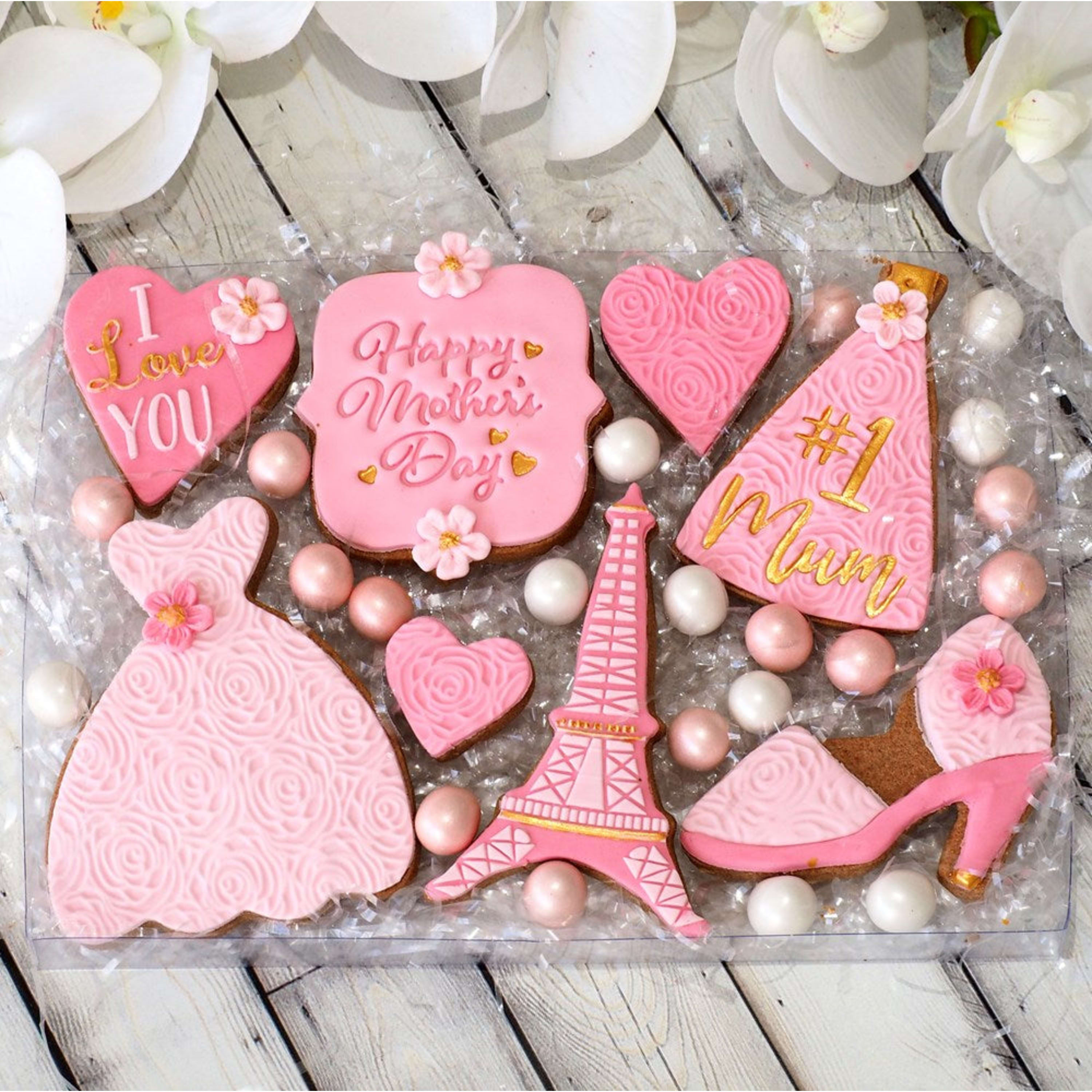 Sweet Themes Eiffel Tower Cookie Cutter