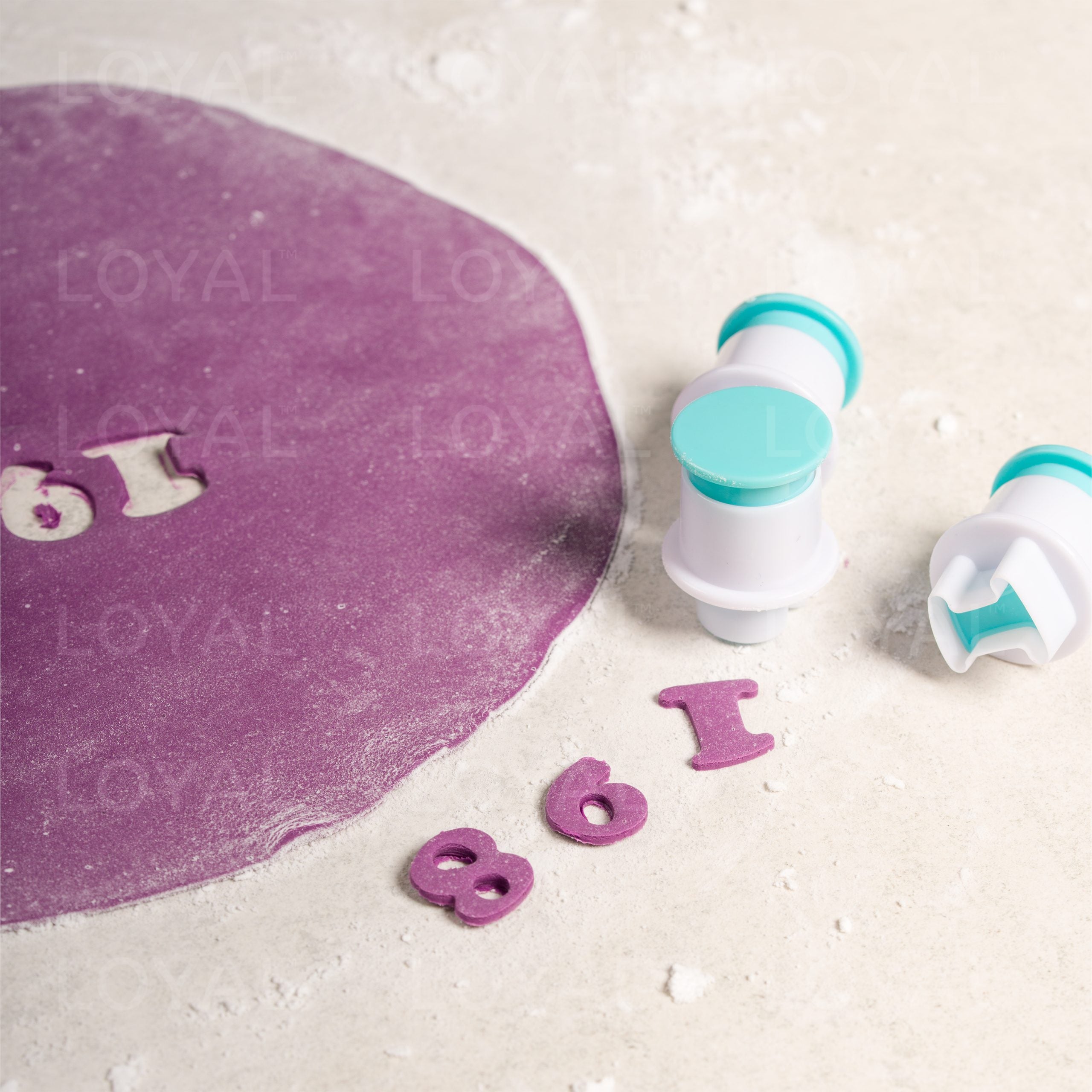 LOYAL Number Cutter Set Mini 10 Piece