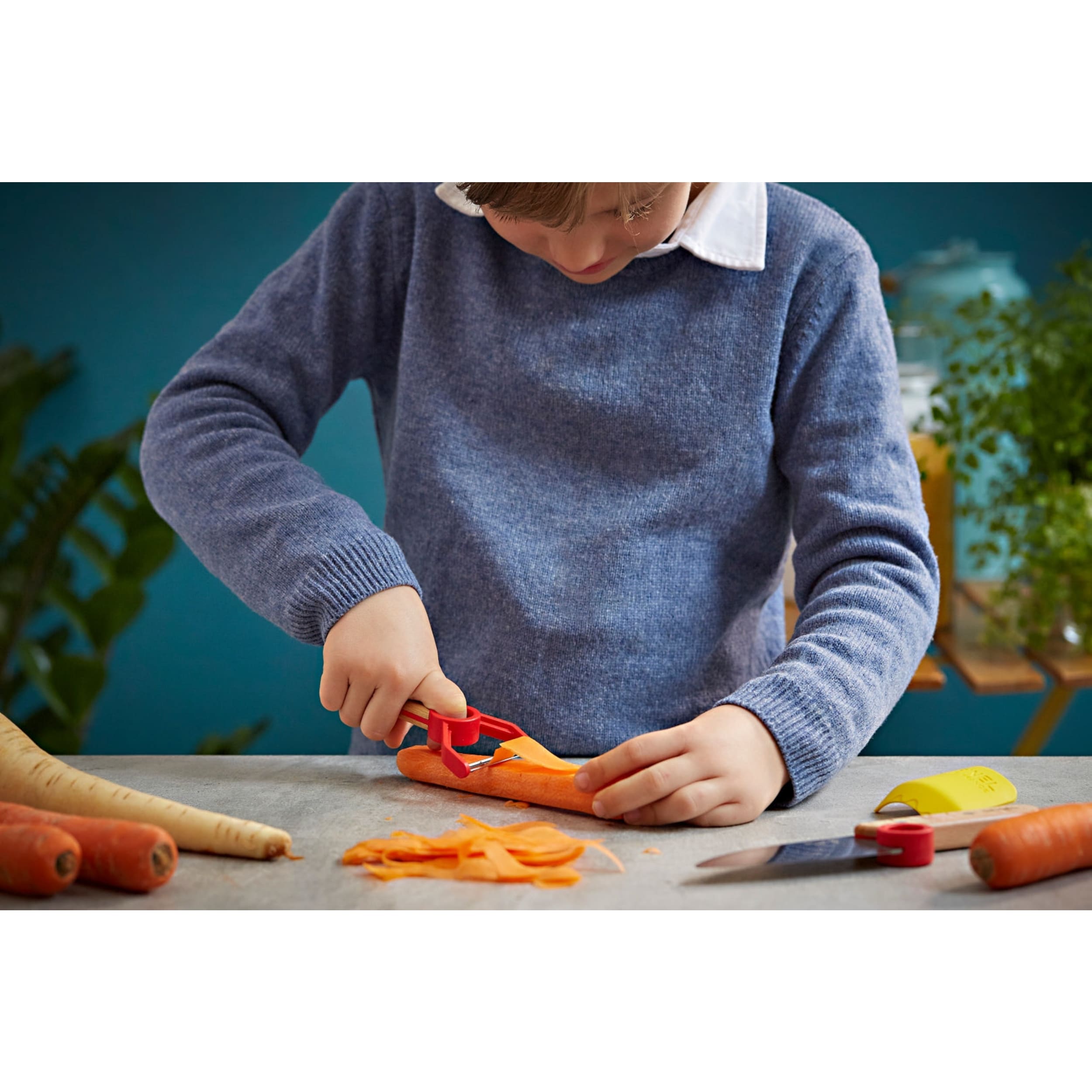 Opinel Le Petit Chef Finger Guard Assorted Colours