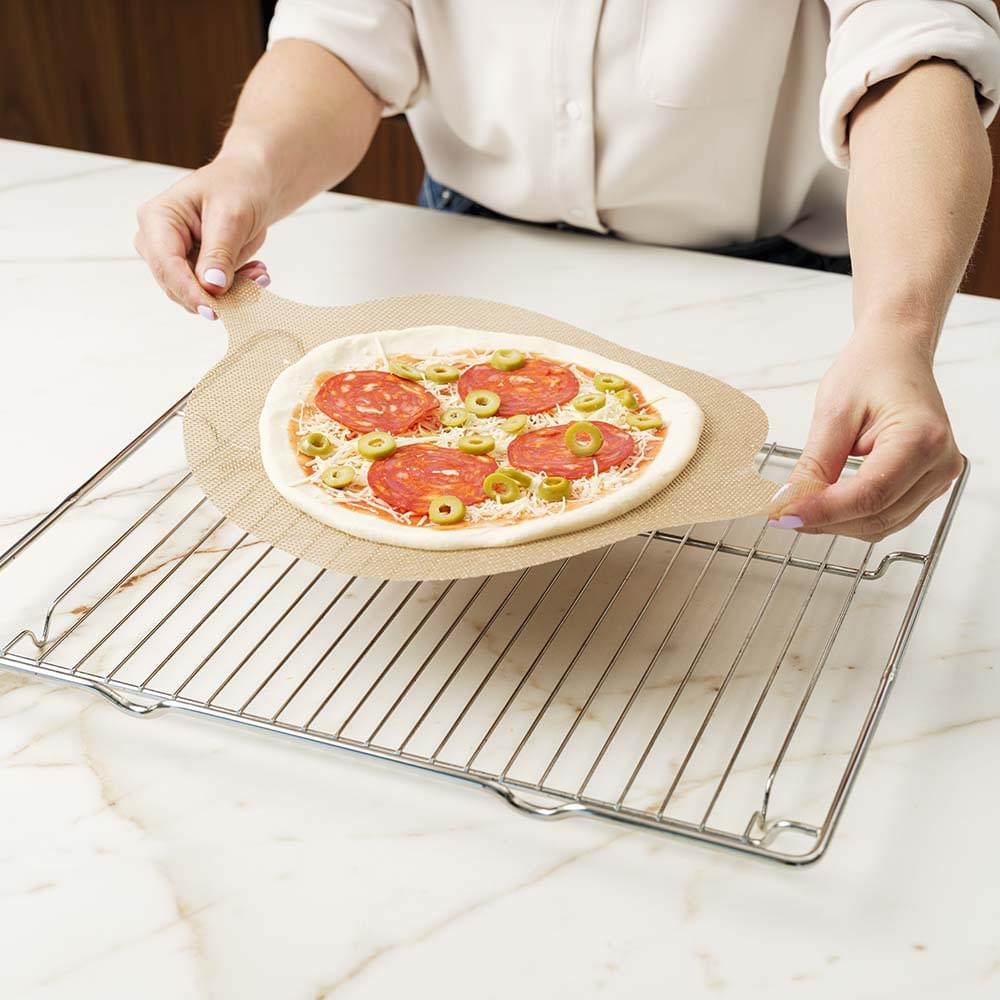 NoStik Silicone Fibreglass Pizza Lifter