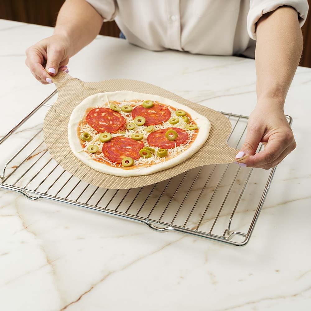 NoStik Silicone Fibreglass Pizza Lifter