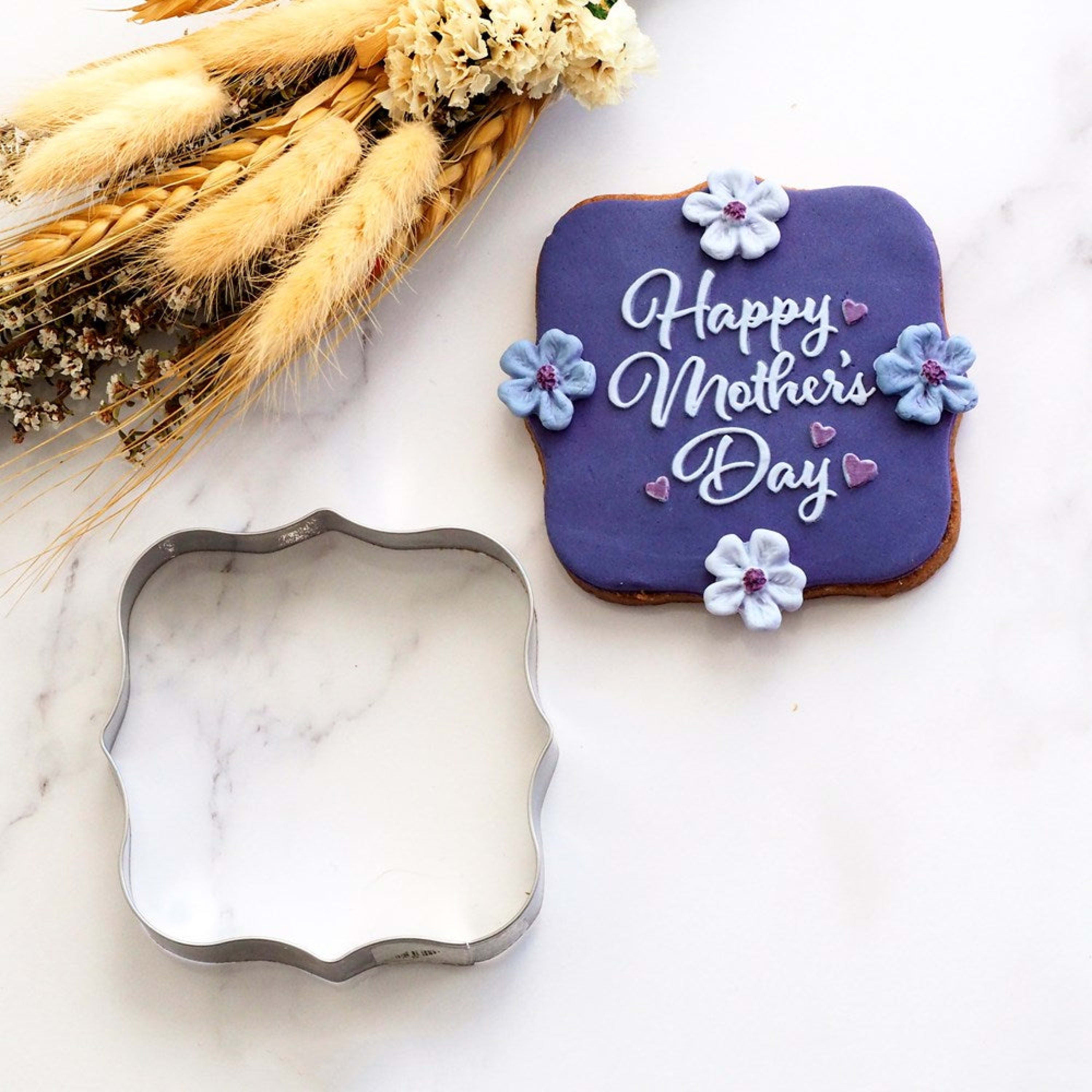 Sweet Themes Plaque Square Scroll Cookie Cutter