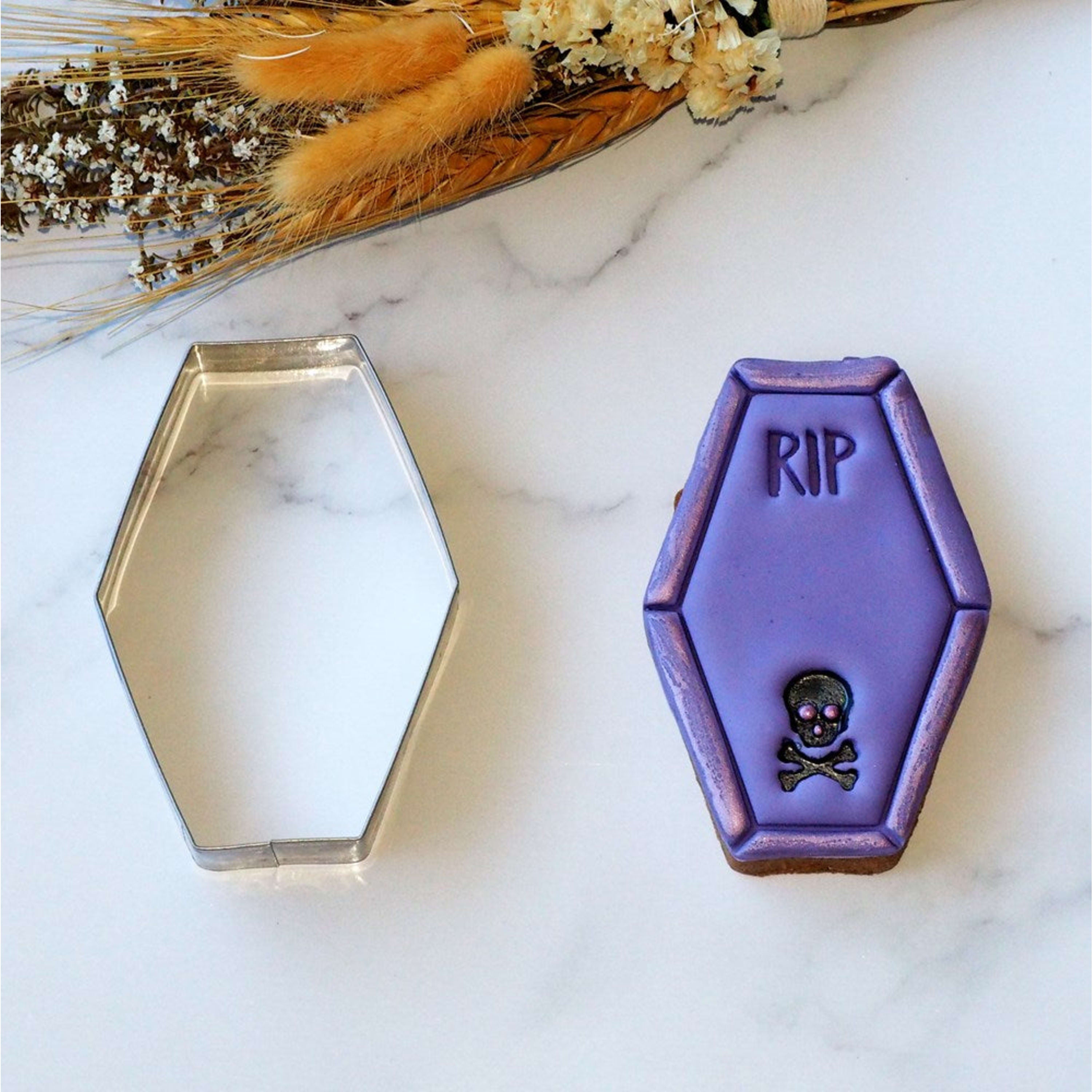 Sweet Themes Plaque Straight or Coffin Cookie Cutter