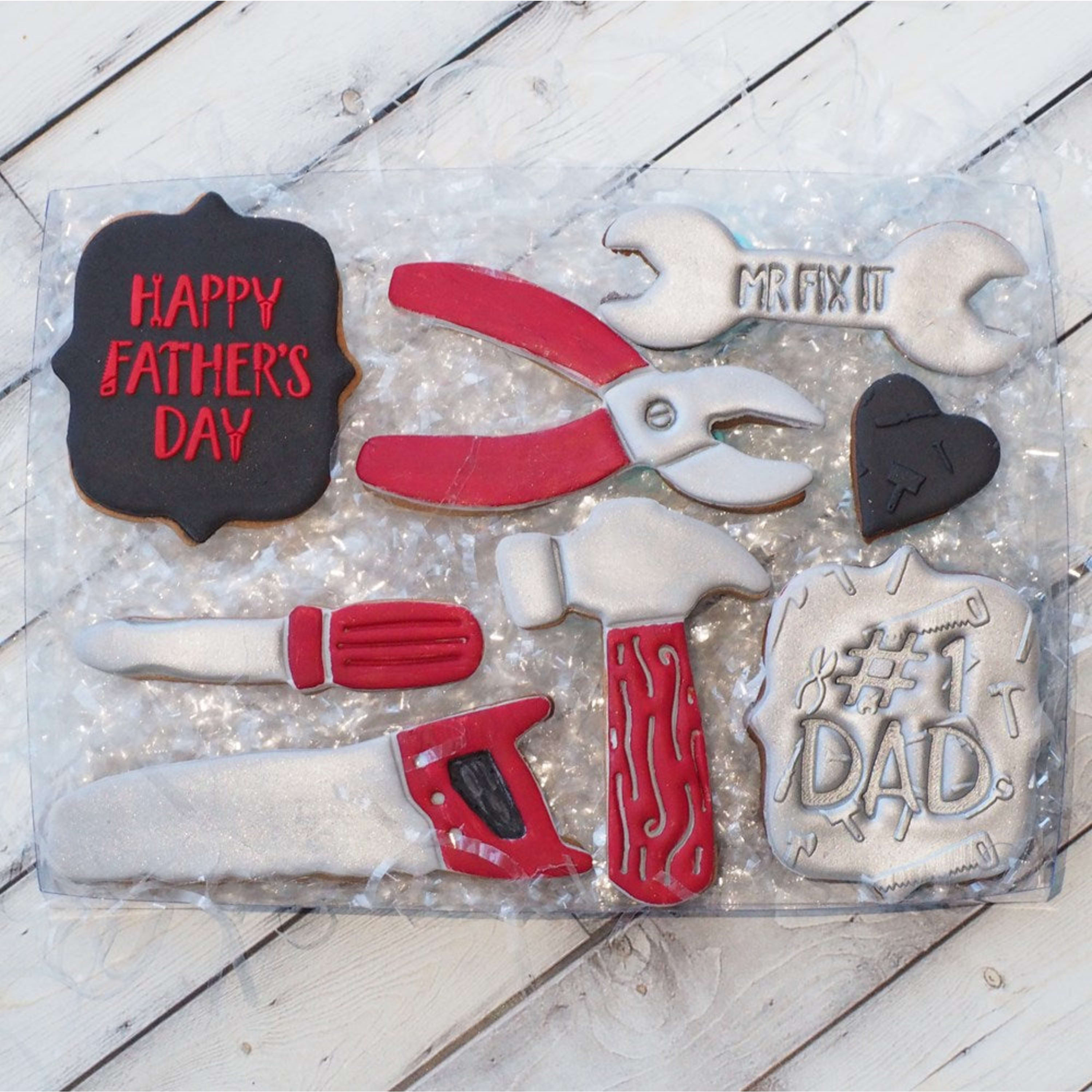 Sweet Themes Pliers Cookie Cutter