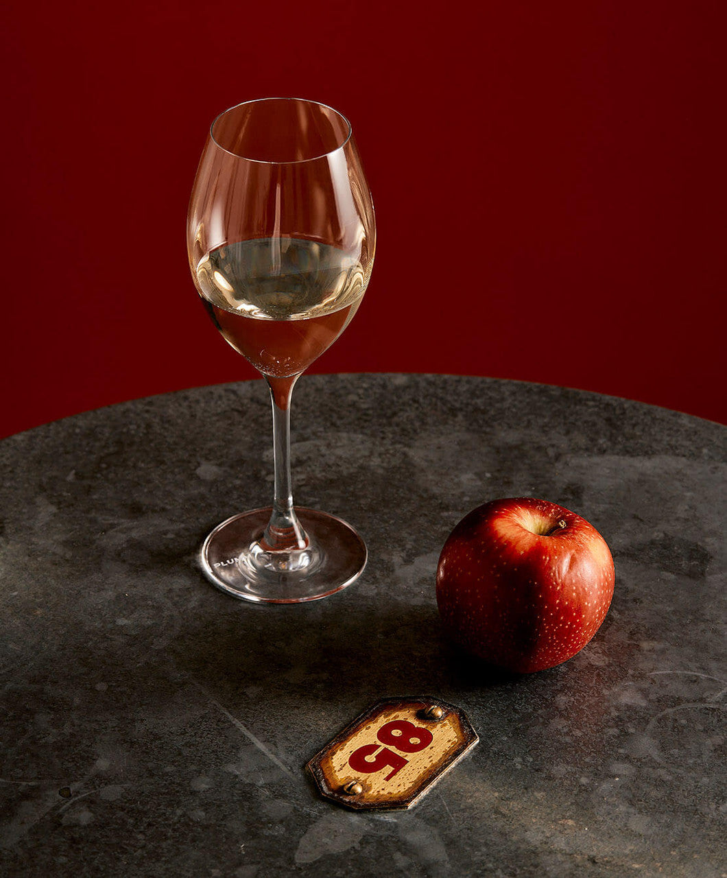 Plumm Vintage WHITE A - Set Of 2