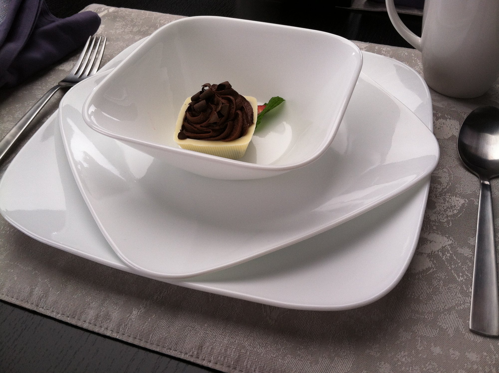 Corelle Pure White 12 Piece Dinner Square Set