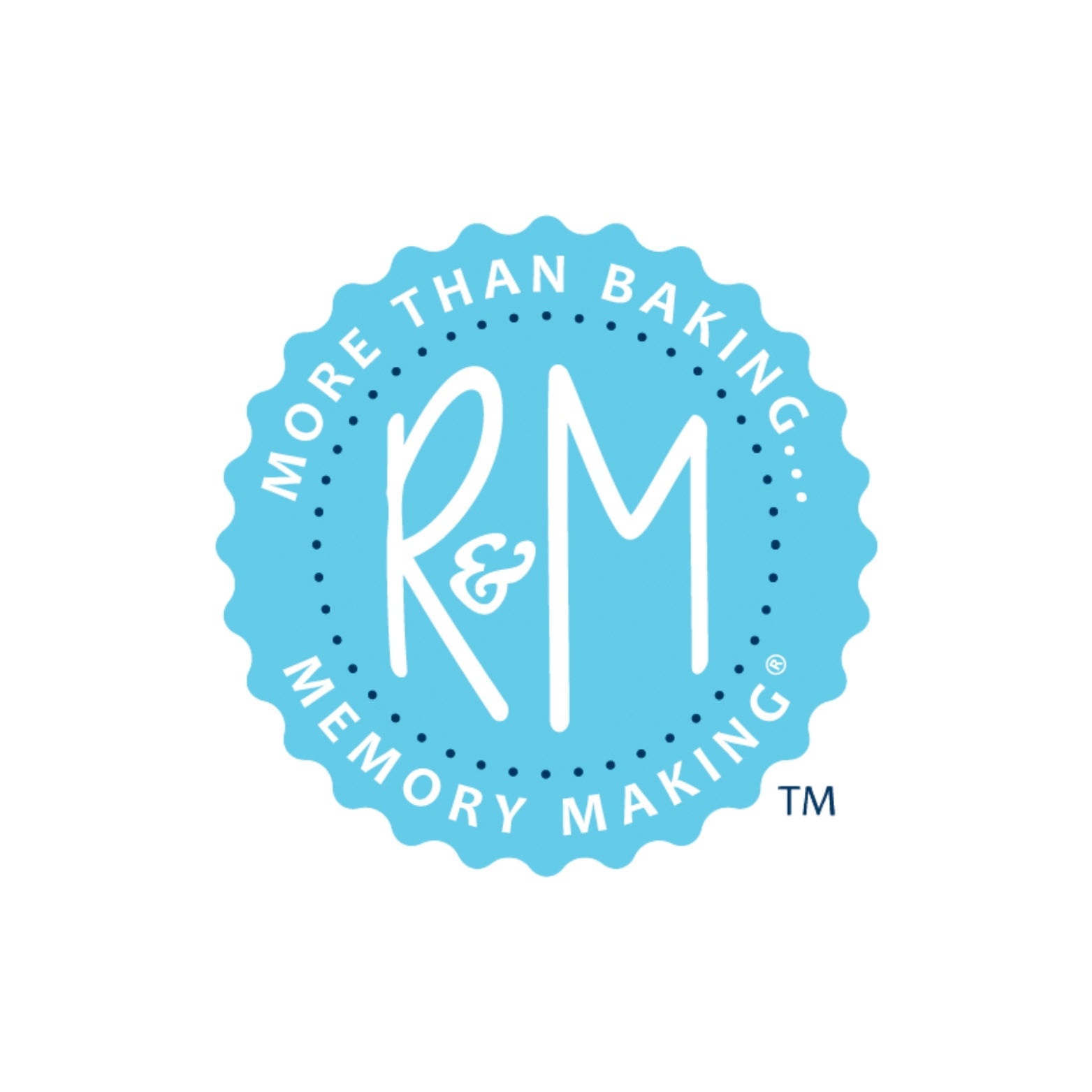 R&M Angel Cookie Cutter 7.75cm - White