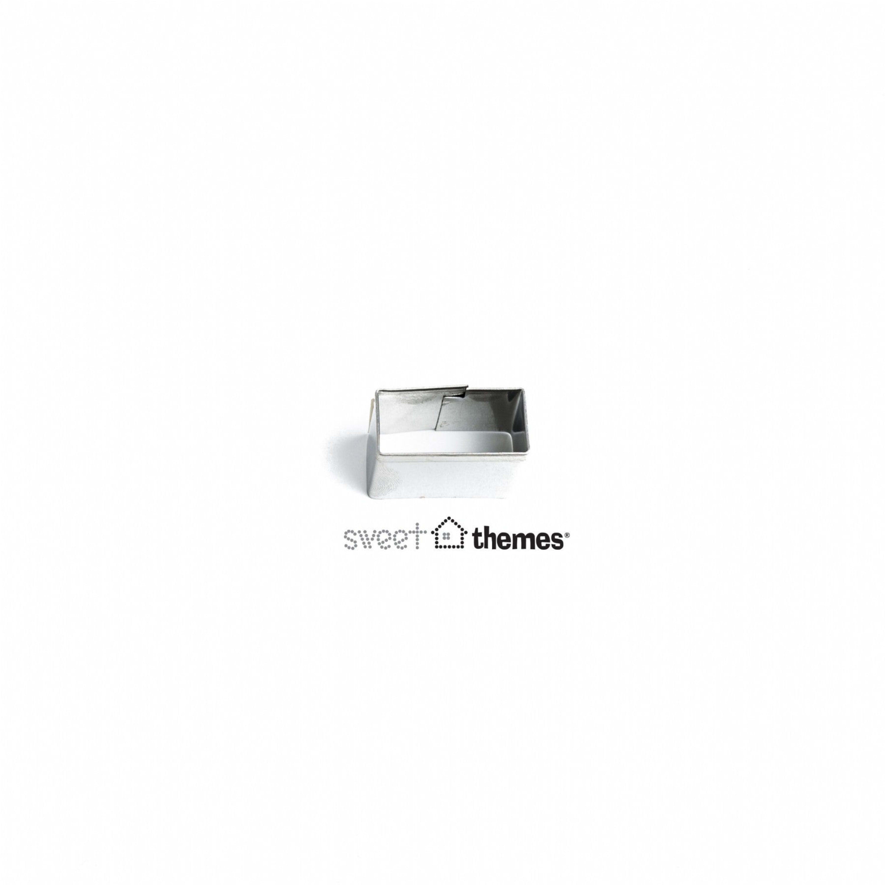 Sweet Themes Rectangle 1.5cm x 3cm Cookie Cutter