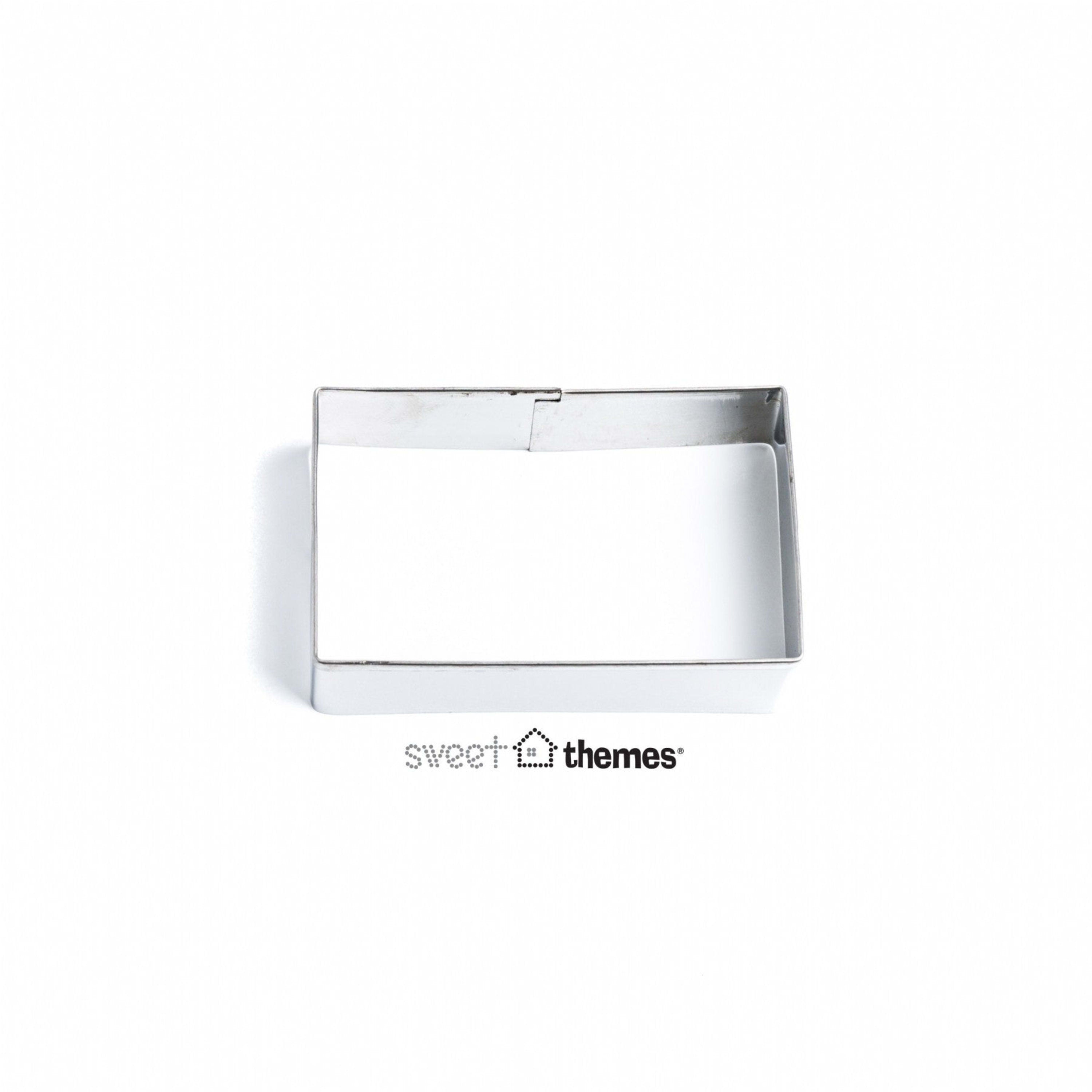 Sweet Themes Rectangle 4.7cm x 7.4cm Cookie Cutter