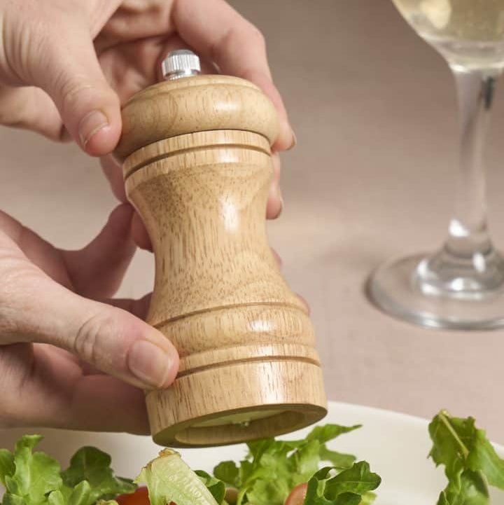 KH HandKraft Wood Pepper Grinder 100mm Light Brown