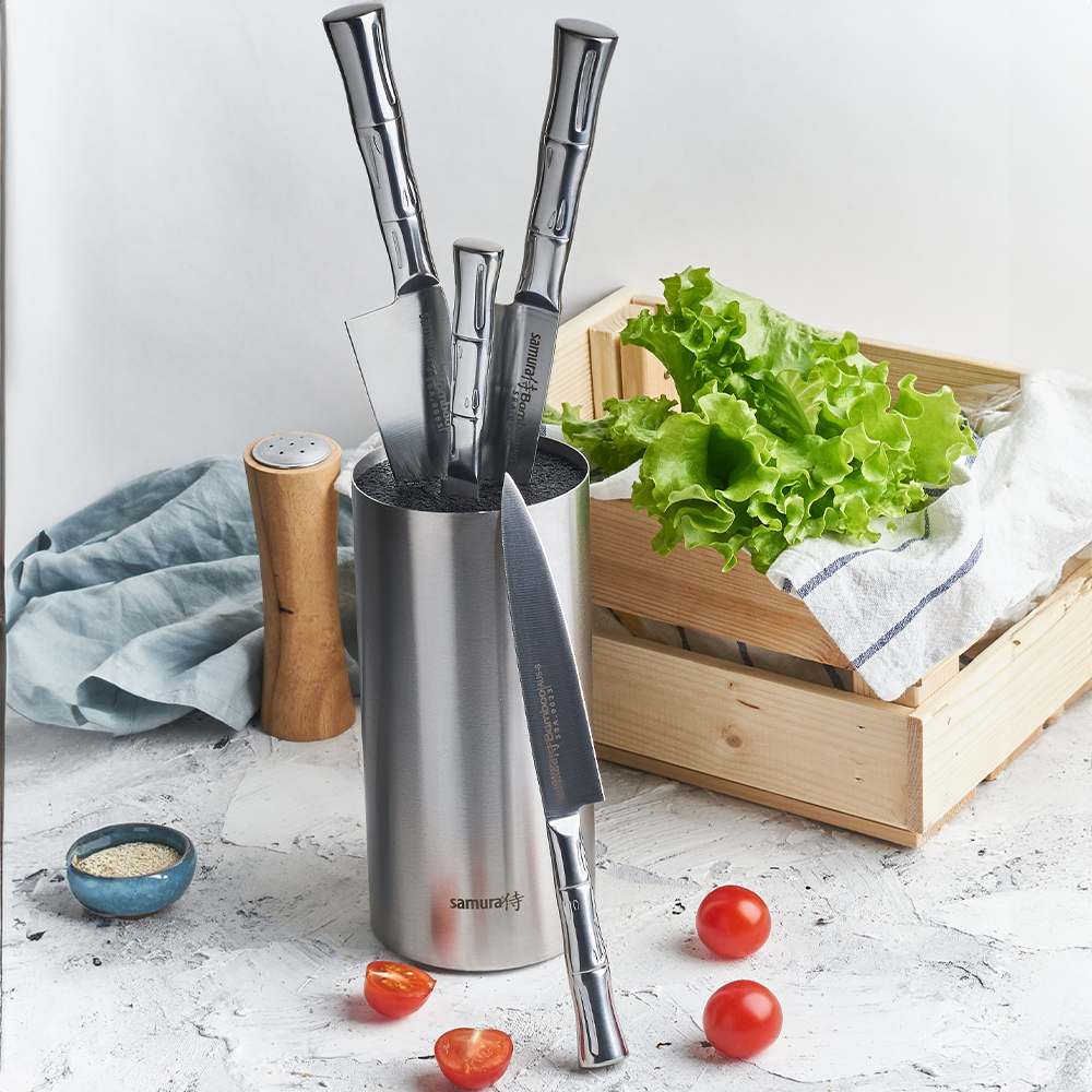 Samura BAMBOO Knife Block Set with 4 Kitchen Knives: Paring Knife, Utility Knife, Slicing Knife, Chef’s Knife, Brush Block