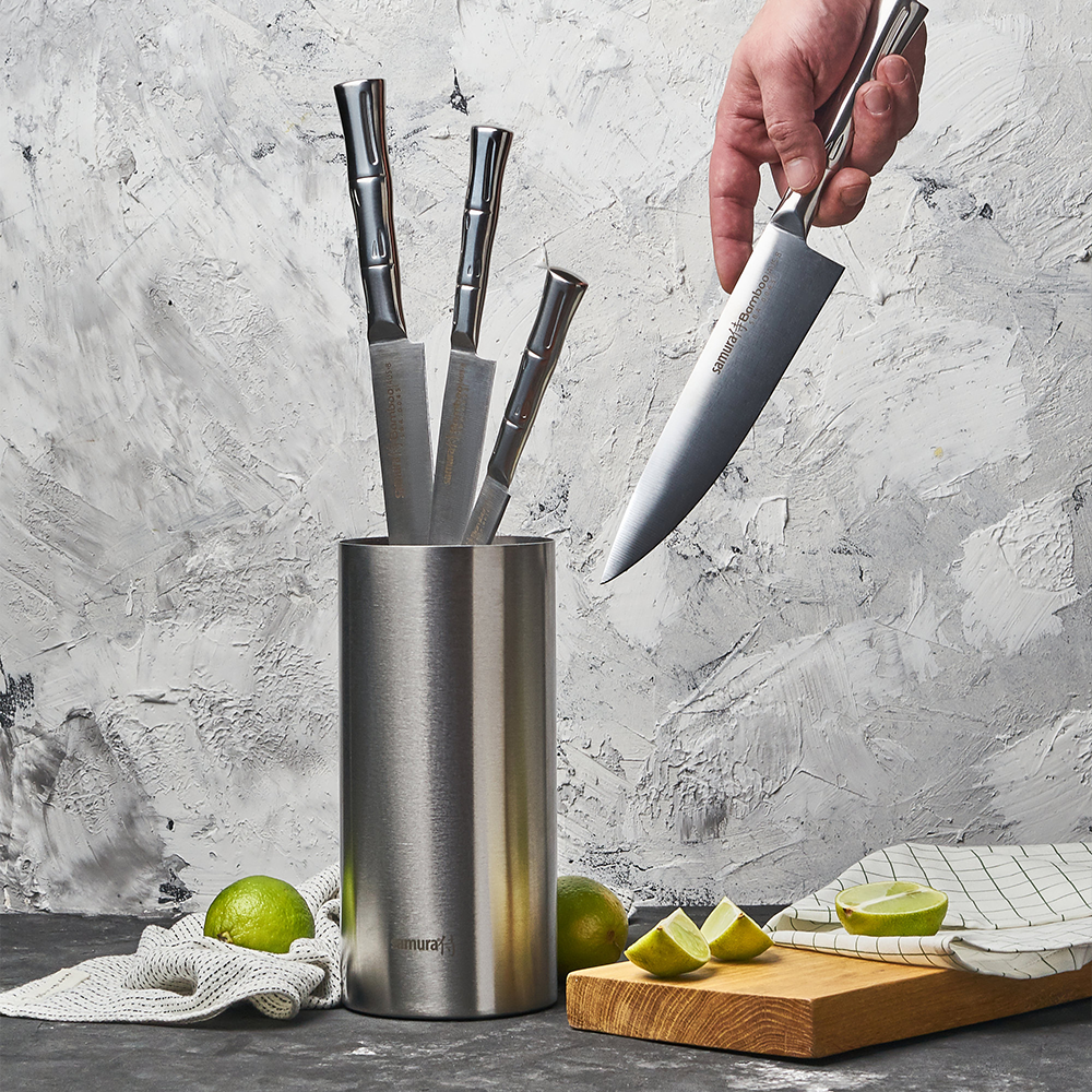 Samura BAMBOO Knife Block Set with 4 Kitchen Knives: Paring Knife, Utility Knife, Slicing Knife, Chef’s Knife, Brush Block