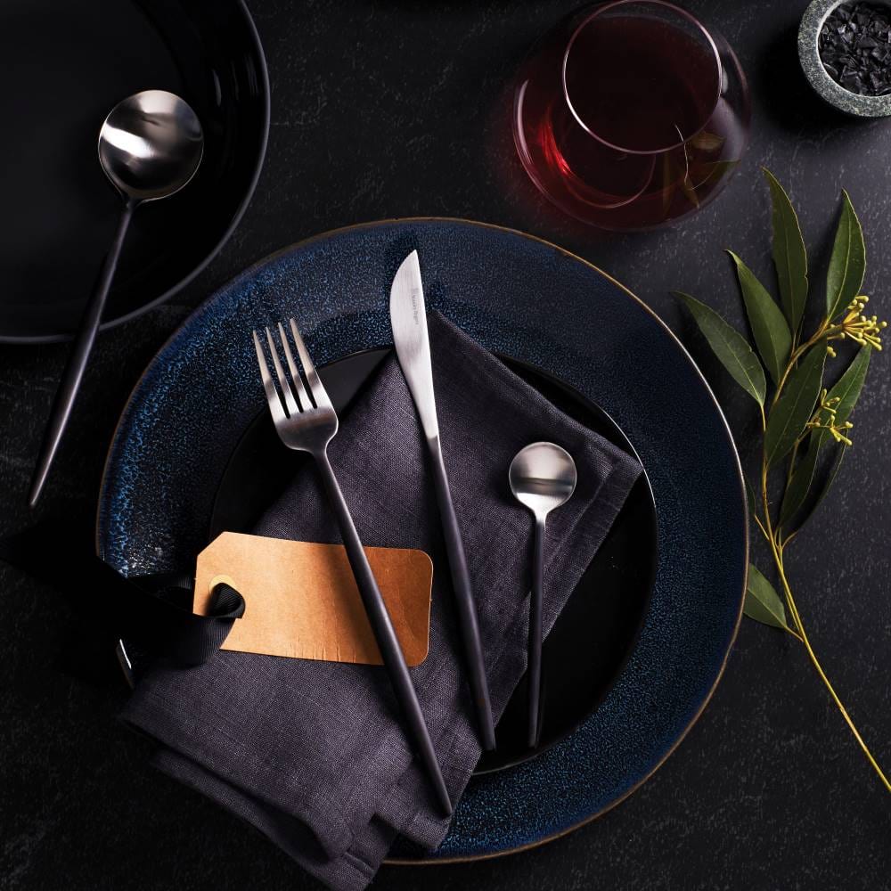 Stanley Rogers Piper Black 16 Piece Cutlery Set