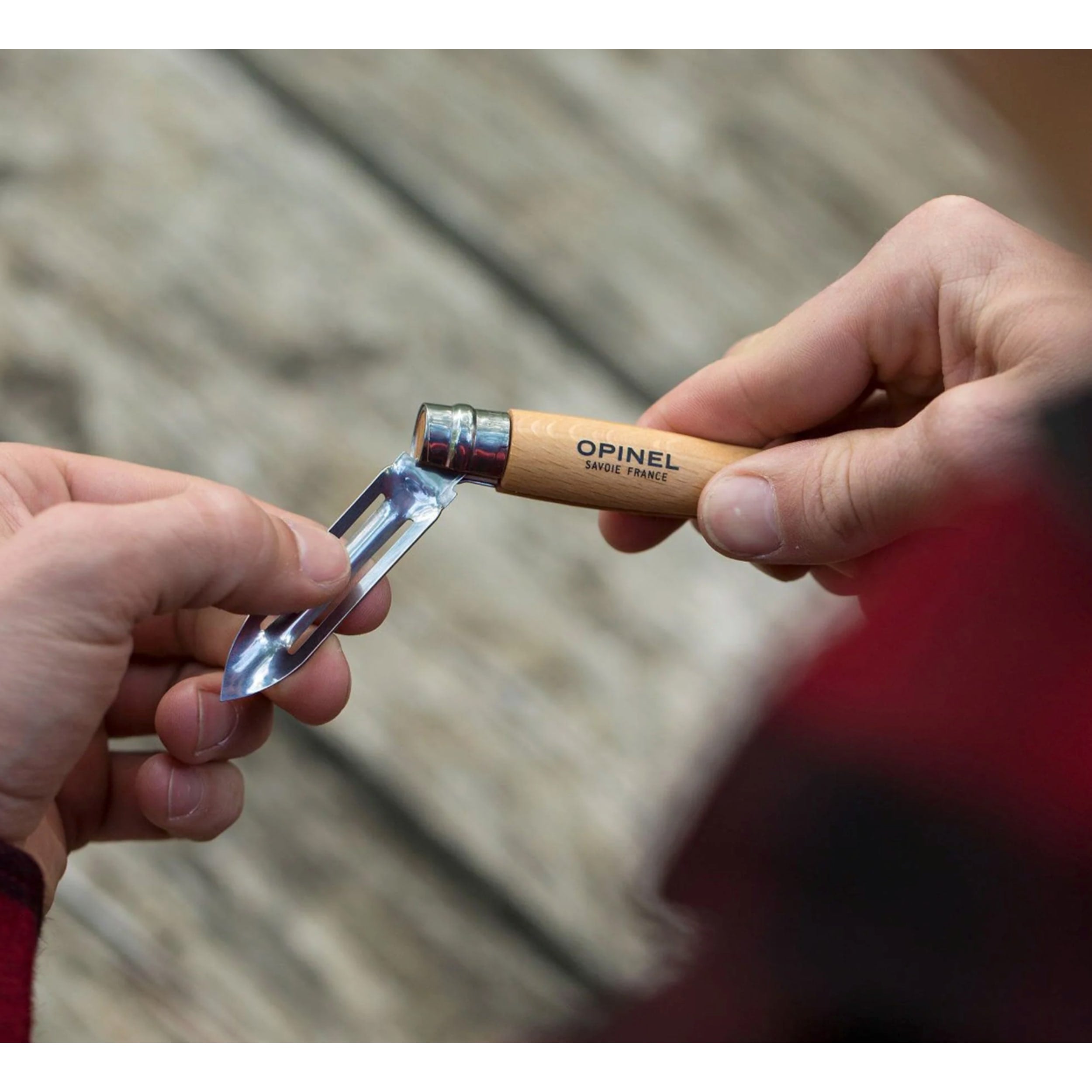 Opinel No.06 Folding Peeler Beech