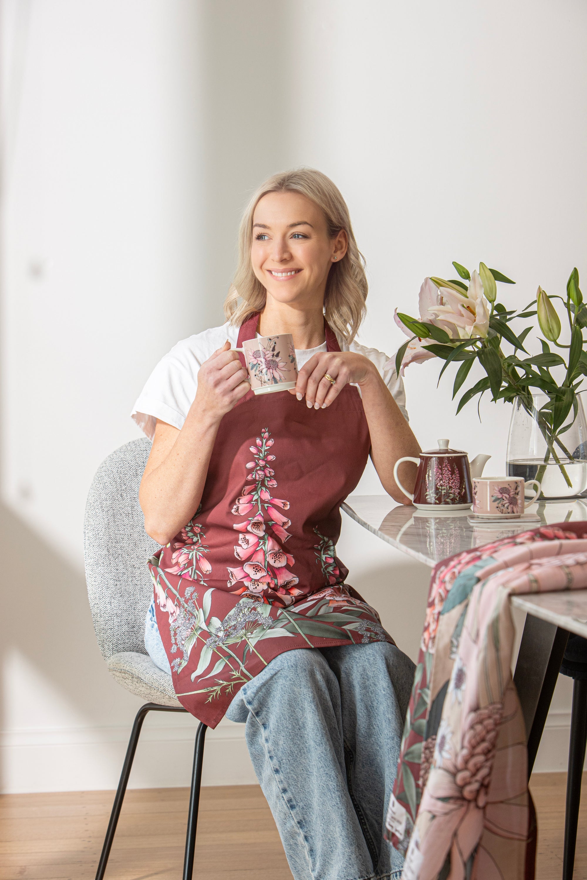 Ashdene Secret Garden Maroon Apron