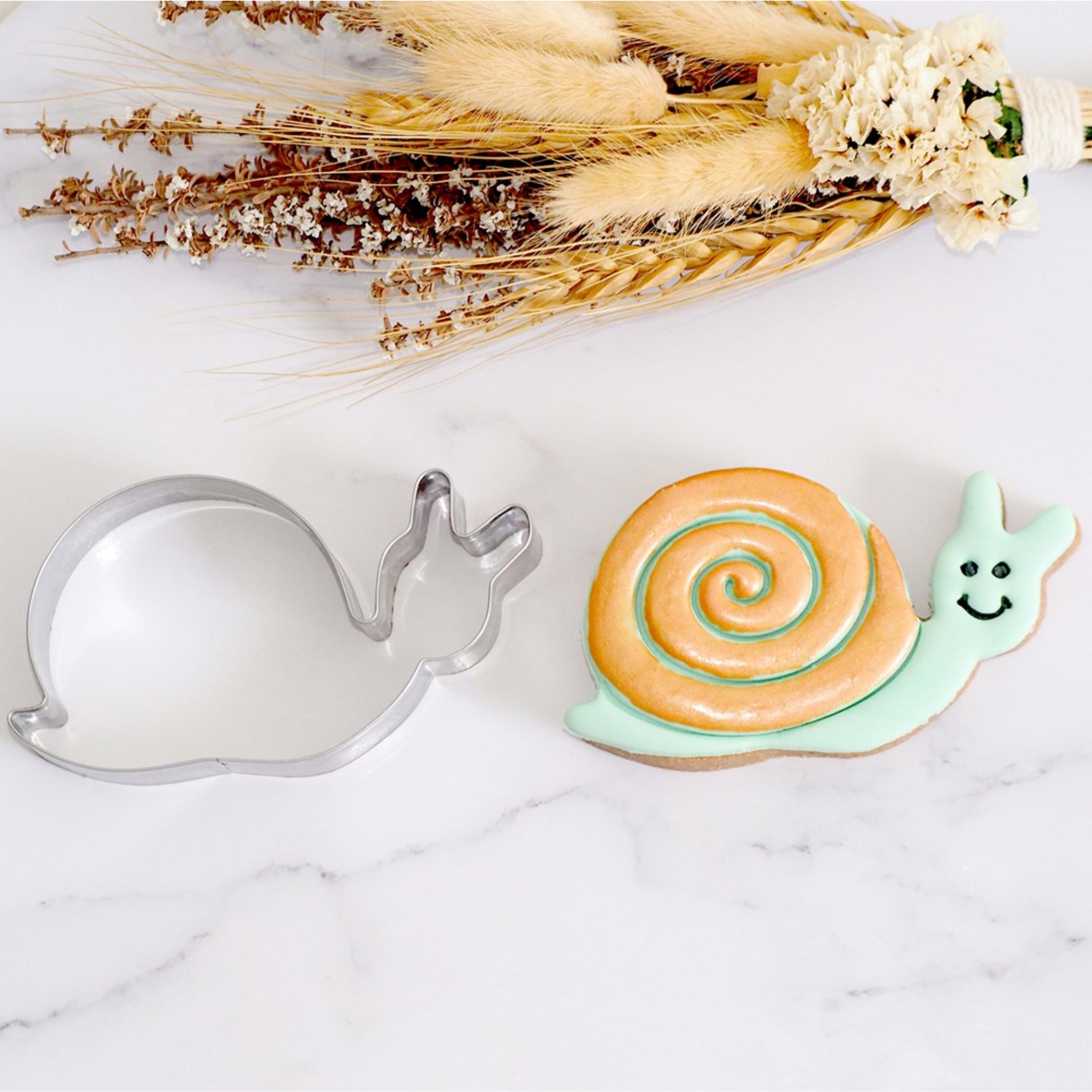 Sweet Themes Snail Cookie Cutter