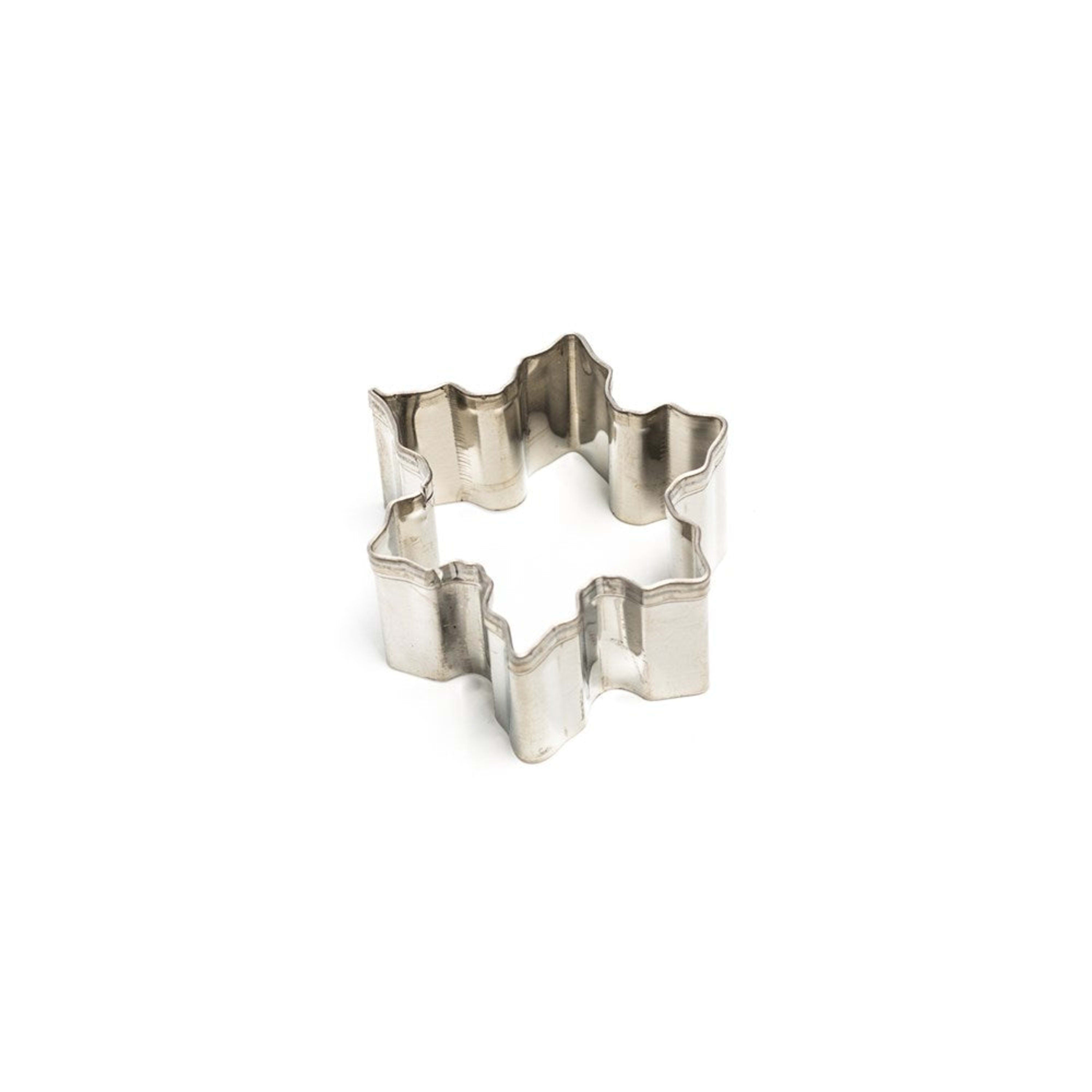 Sweet Themes Mini Snowflake or Flower Cookie Cutter