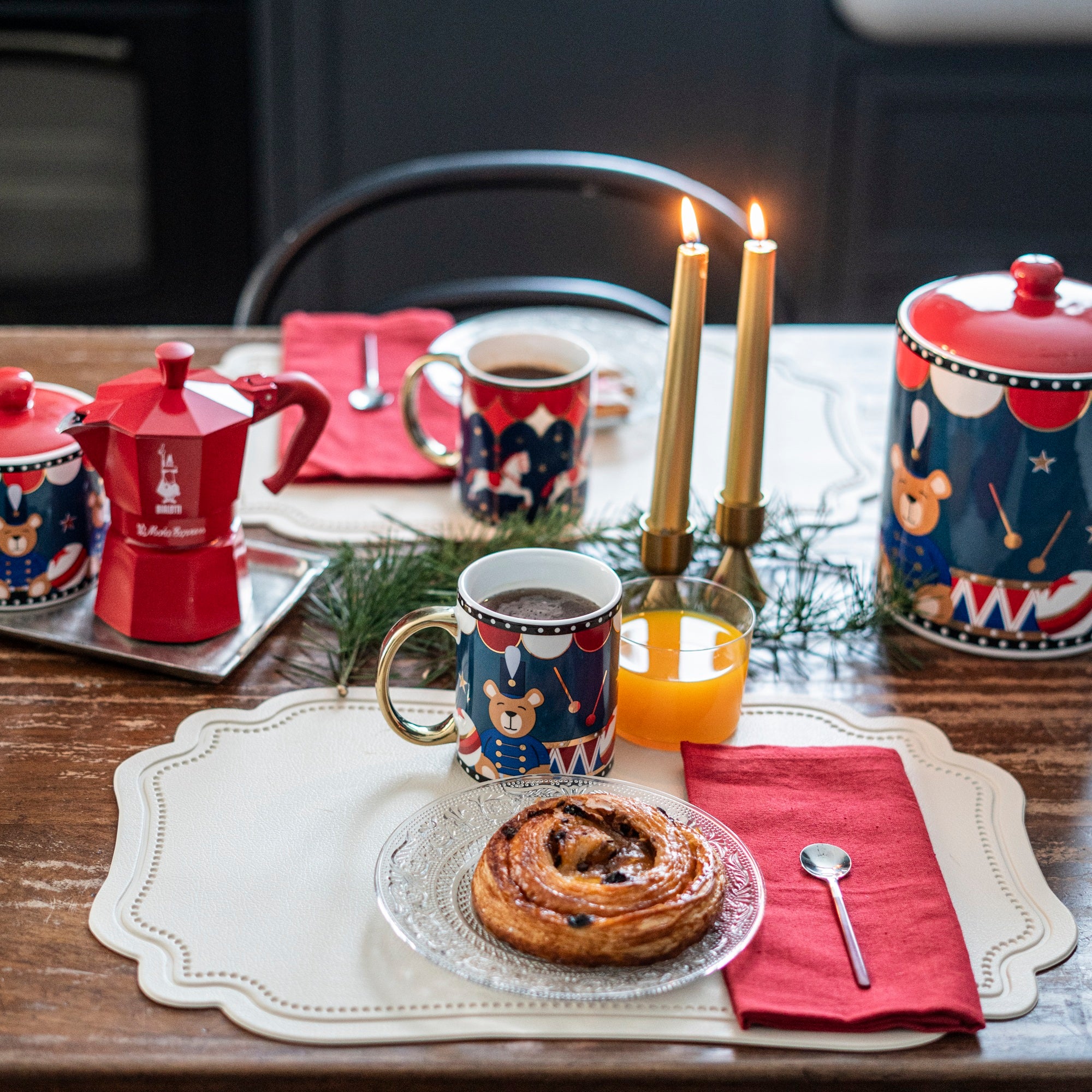 Bialetti Magico Ricordo Cups & Saucers Carousel – Set of 4