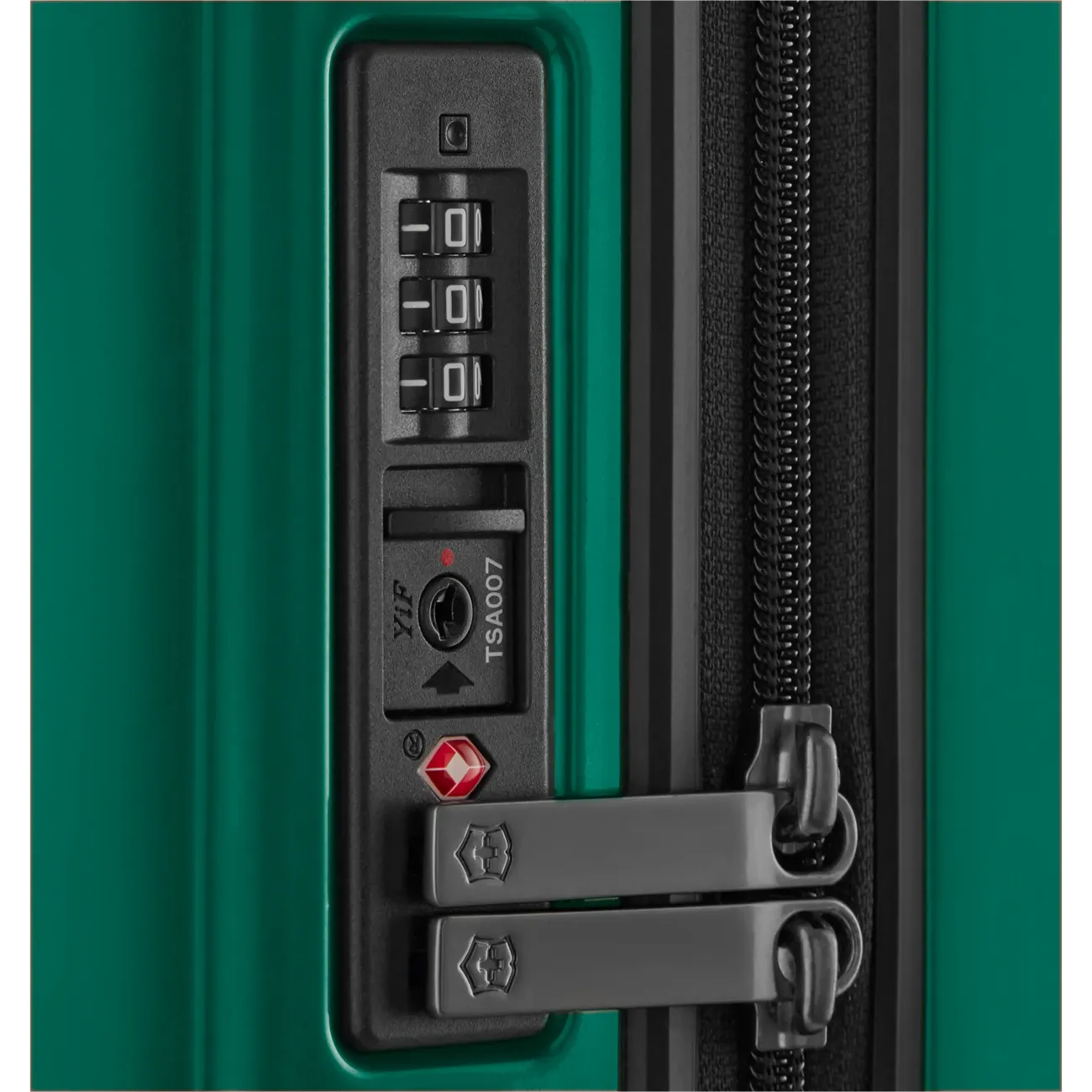 Victorinox Airox Large Hardside Case Forest Green
