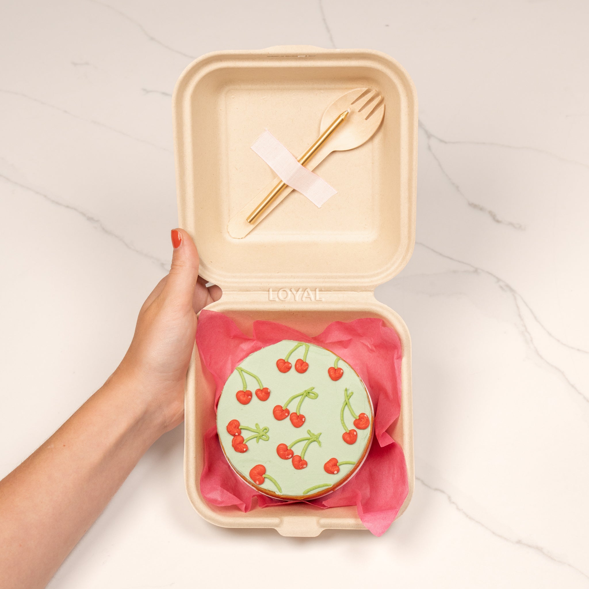 LOYAL Cake Box To Go 6 x 6 x 3 Inch