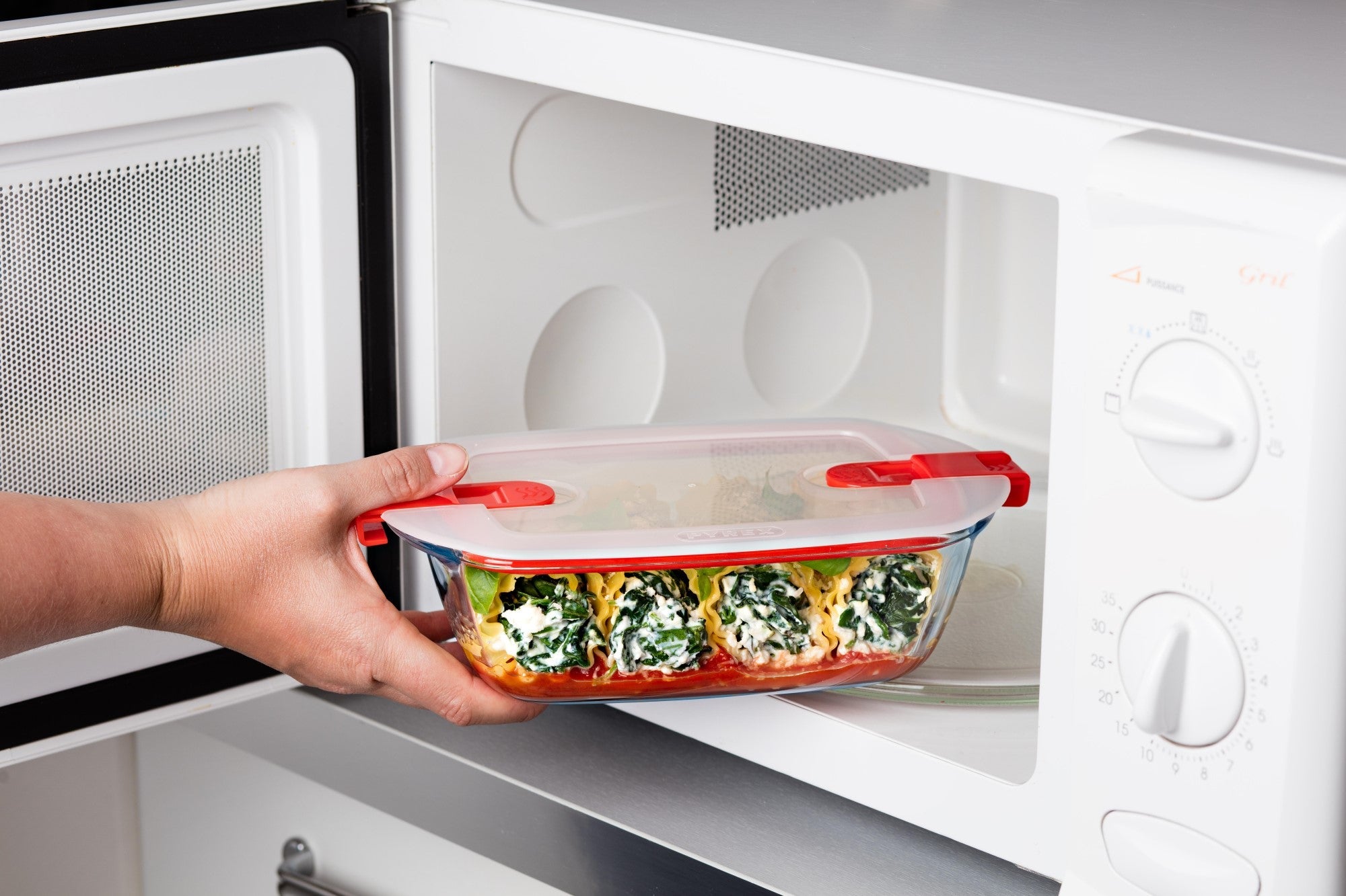 Pyrex Cook & Heat Glass Rectangle Container (2.5L)