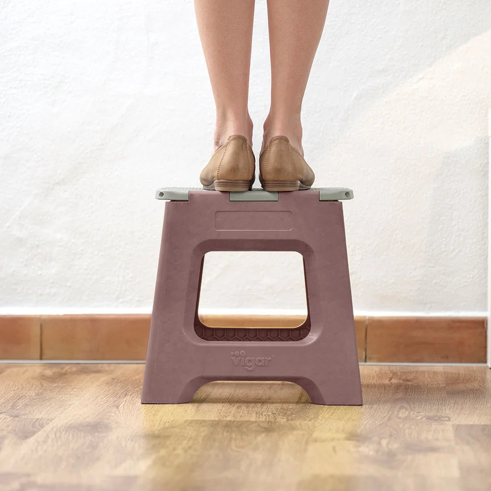 Vigar Compact Foldable 32cm Stool