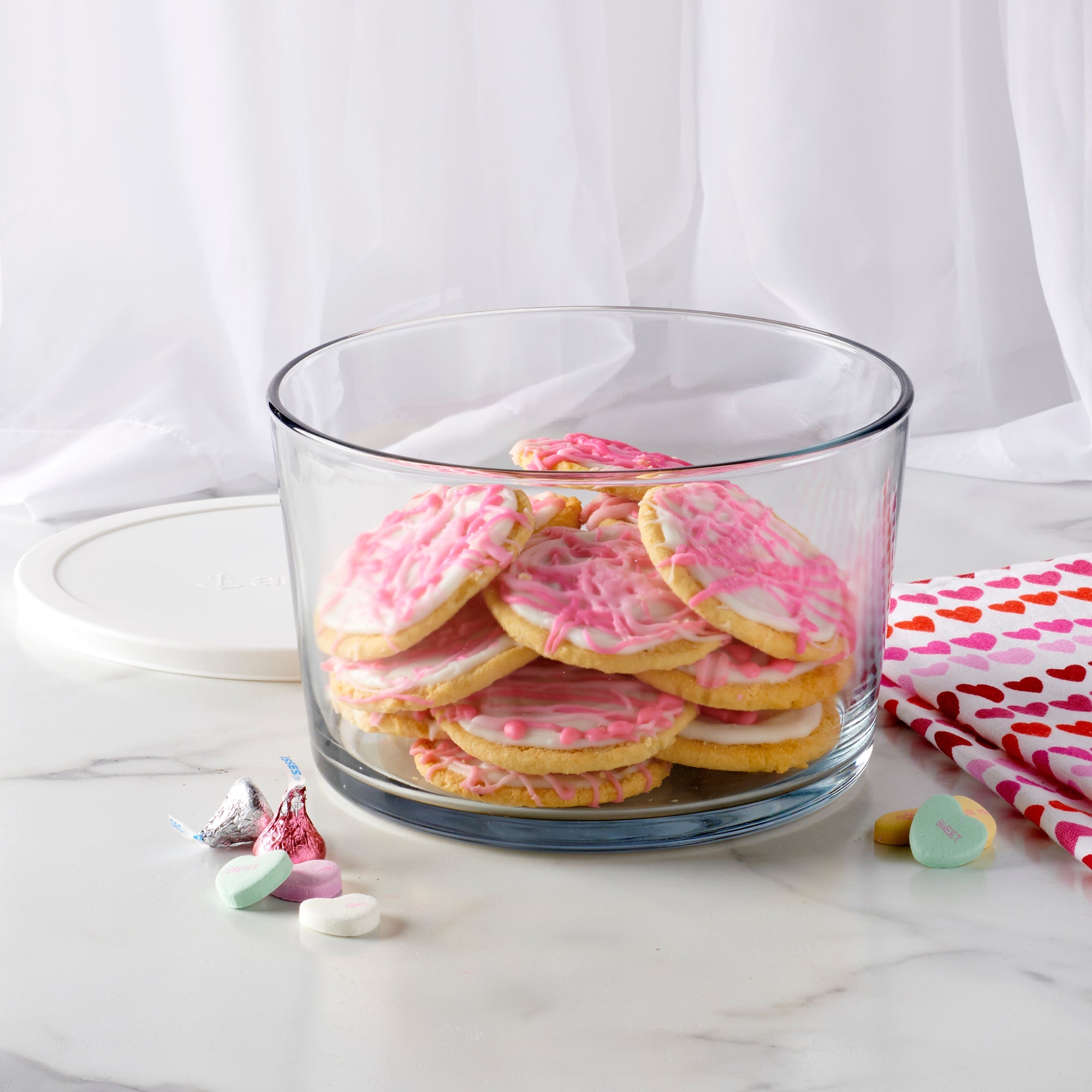 Anchor Hocking Party Bowl with Plastic Lid () (3L)