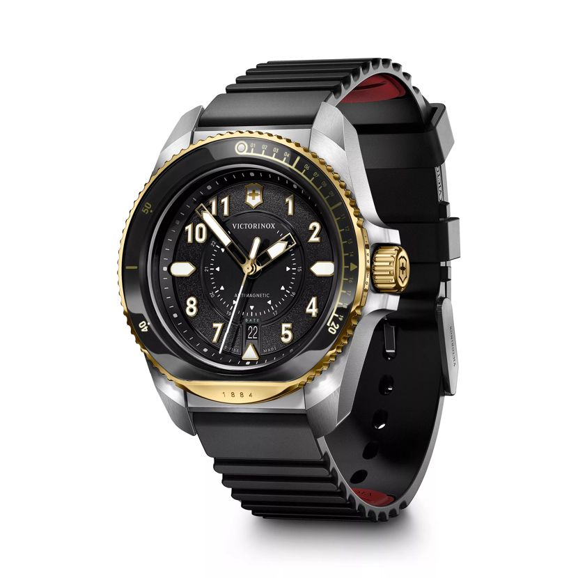 Victorinox Journey 1884 Stainless Steel Green Ceramic Dial on Bracelet