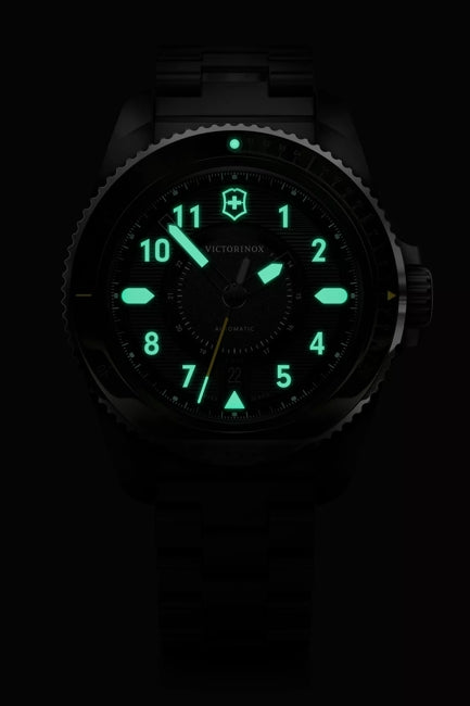 Victorinox Journey 1884 Watch - 2t S/s Case - Green - Bracelet