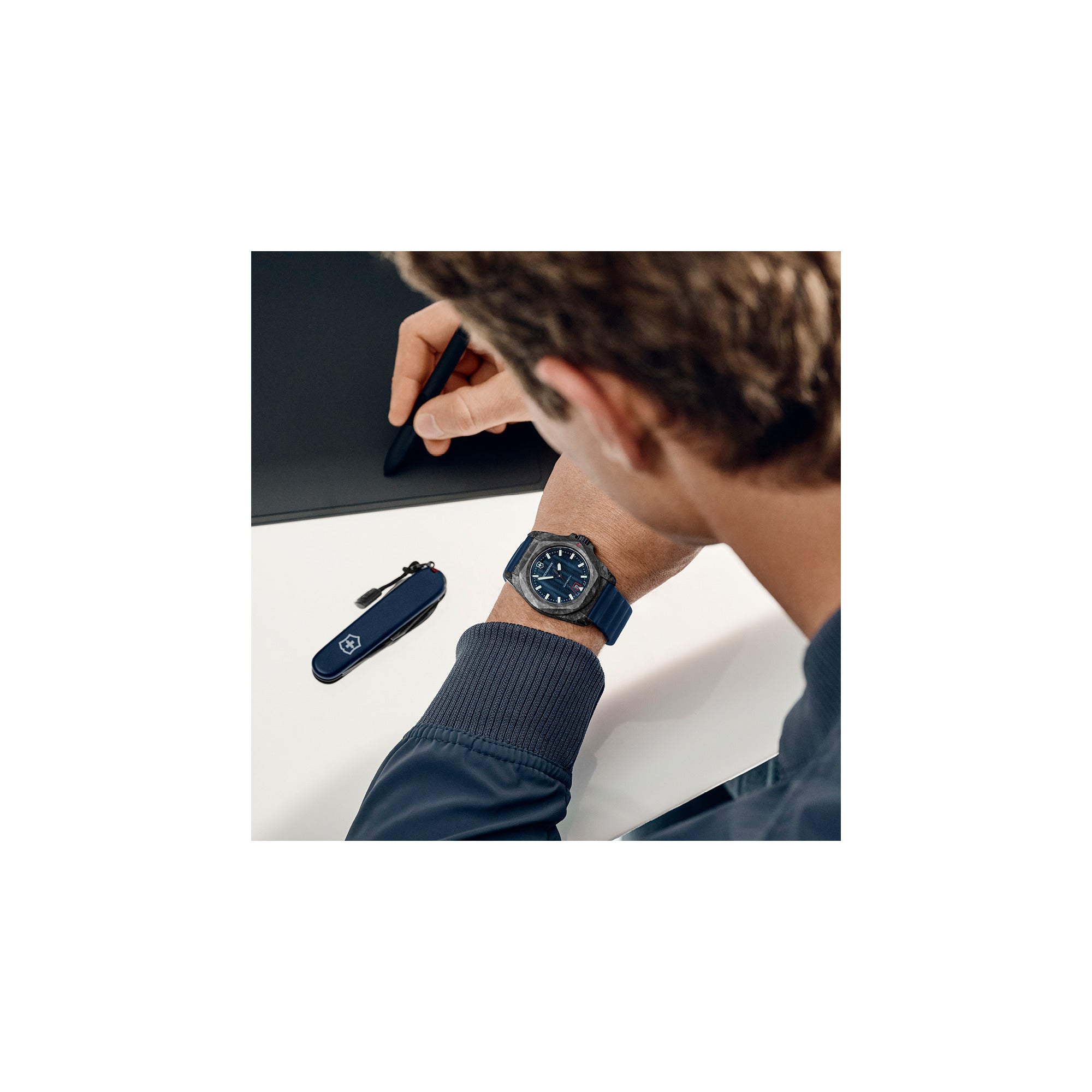Victorinox I.N.O.X. Automatic & Swiss Army Knife 41mm Blue Rubber Strap - Blue Dial