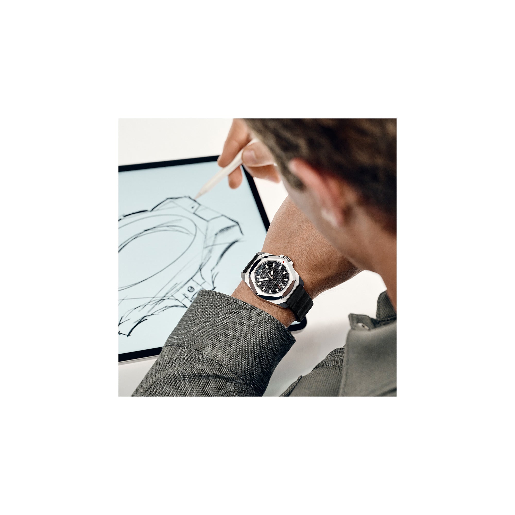 Victorinox I.N.O.X. Automatic 41mm Black Rubber Strap - Black Dial