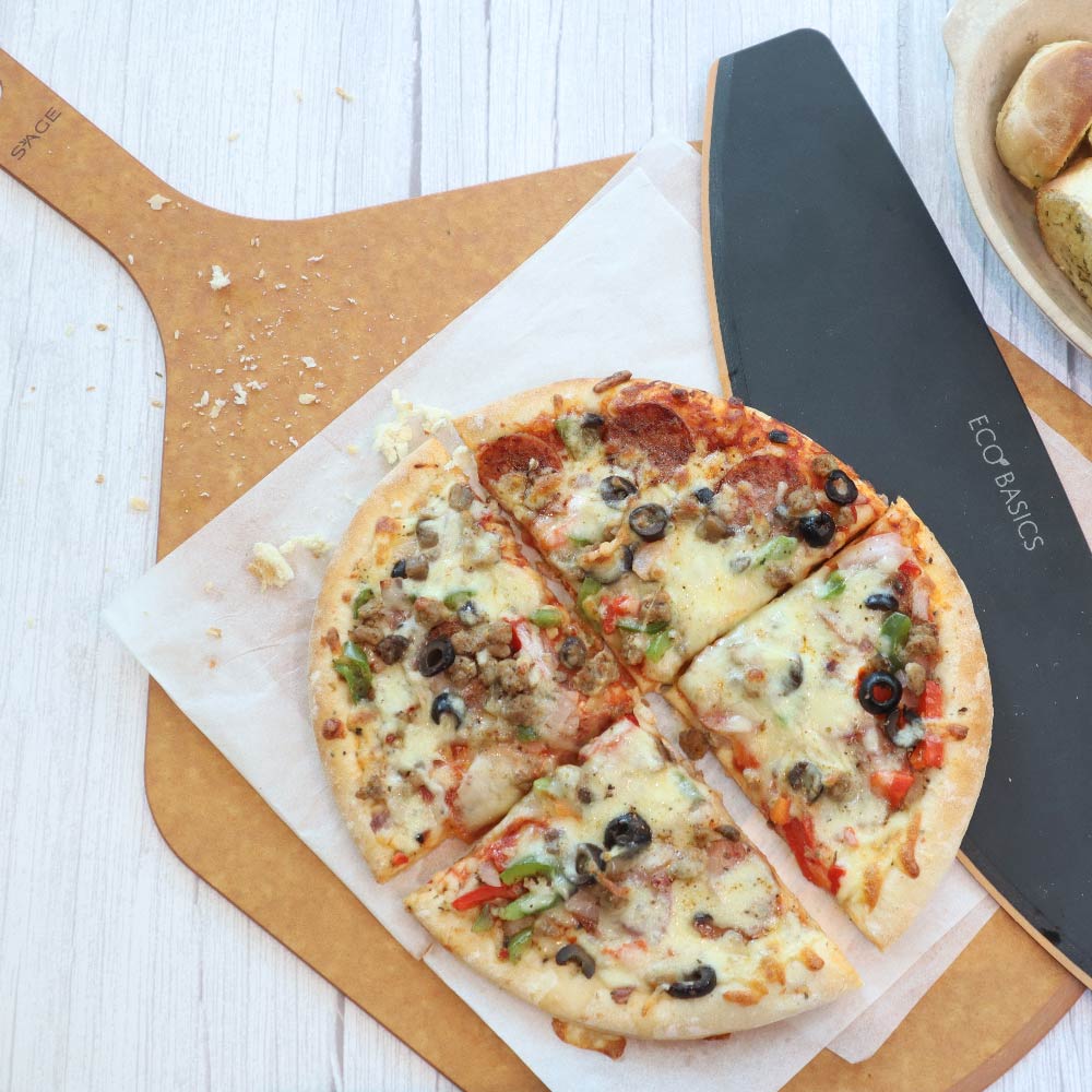 Eco Basics Pizza Cutter