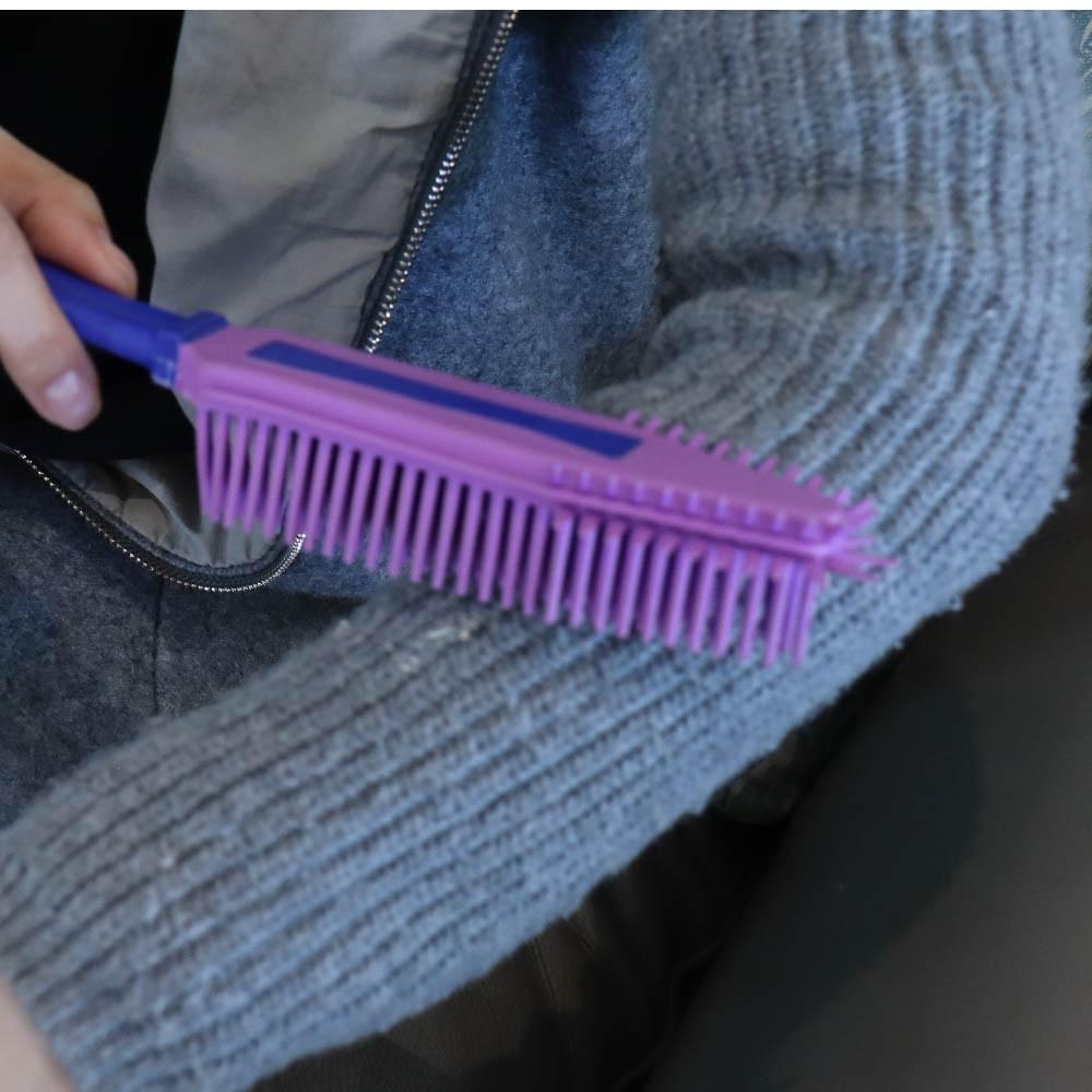 White Magic Pet Hair Brush