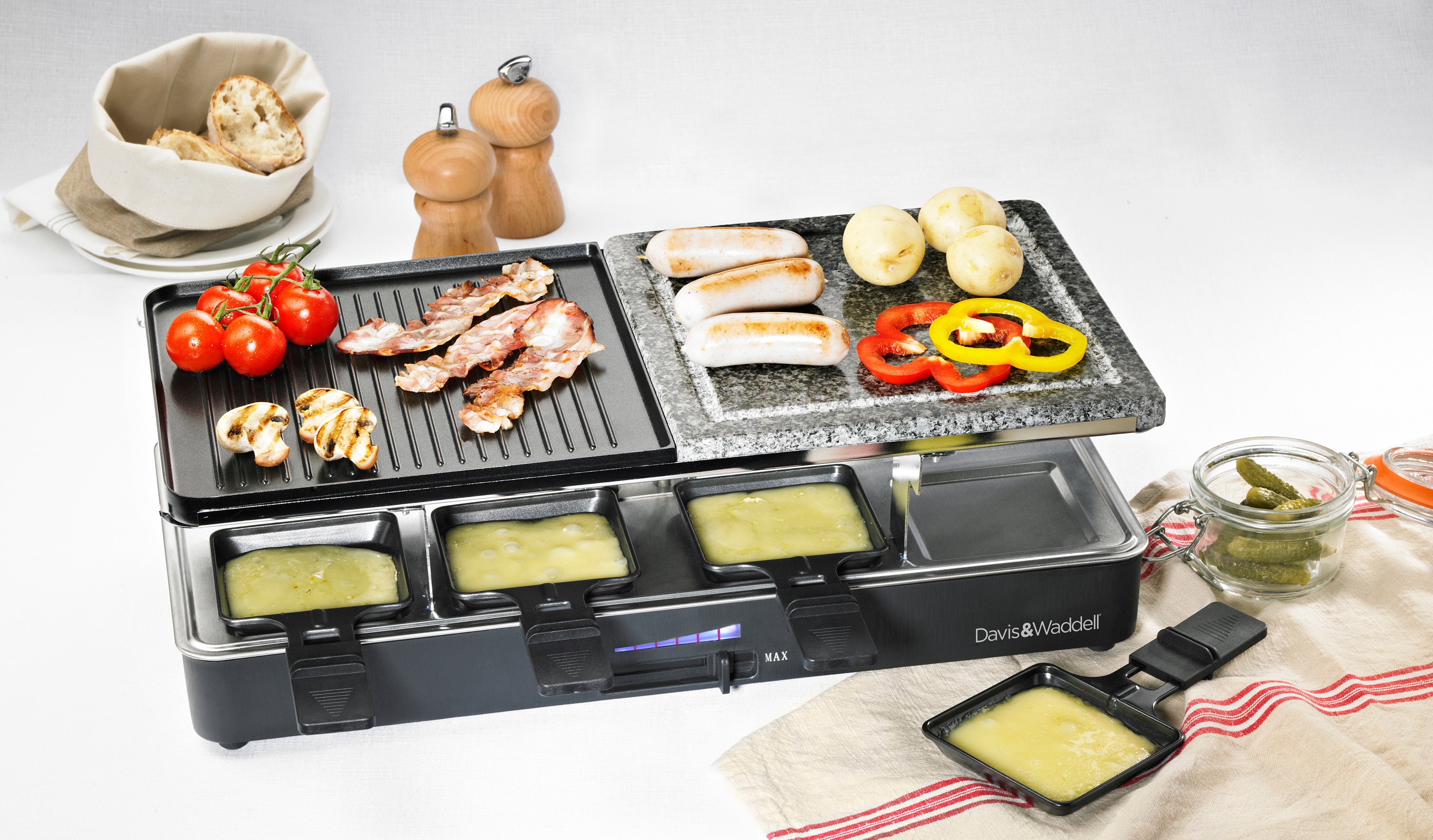 Davis & Waddell 8 Person Electric Party Grill Black